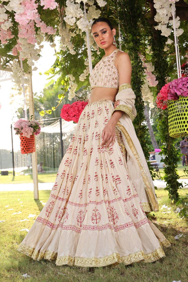 The Pink Tree Company | Wedding Wear | DOVE - Pakistani Designer Dress - by The Pink Tree Company | Type: Formal - 100% Original at Saira Sultan