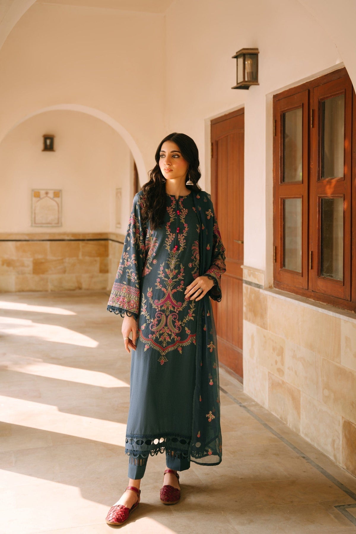 Taana Baana | Manzil Winter | B3398 XS Zinc Karandi
