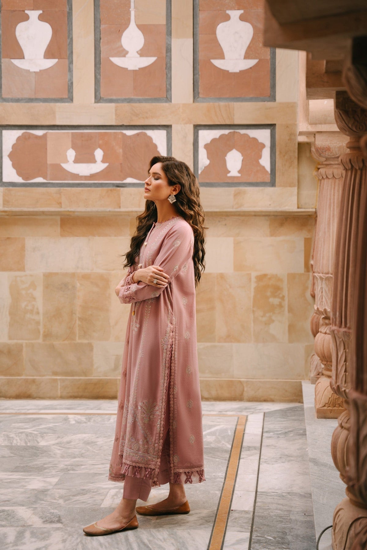 Taana Baana | Manzil Winter | S3389A L Tea Pink Karandi