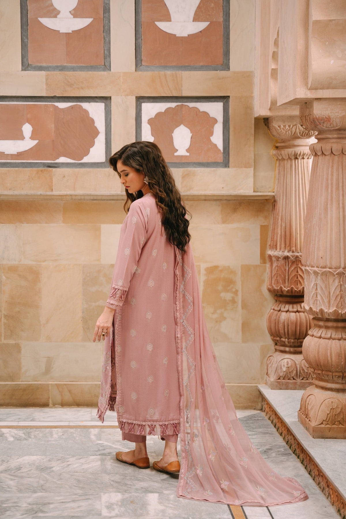 Taana Baana | Manzil Winter | S3389A S Tea Pink Karandi