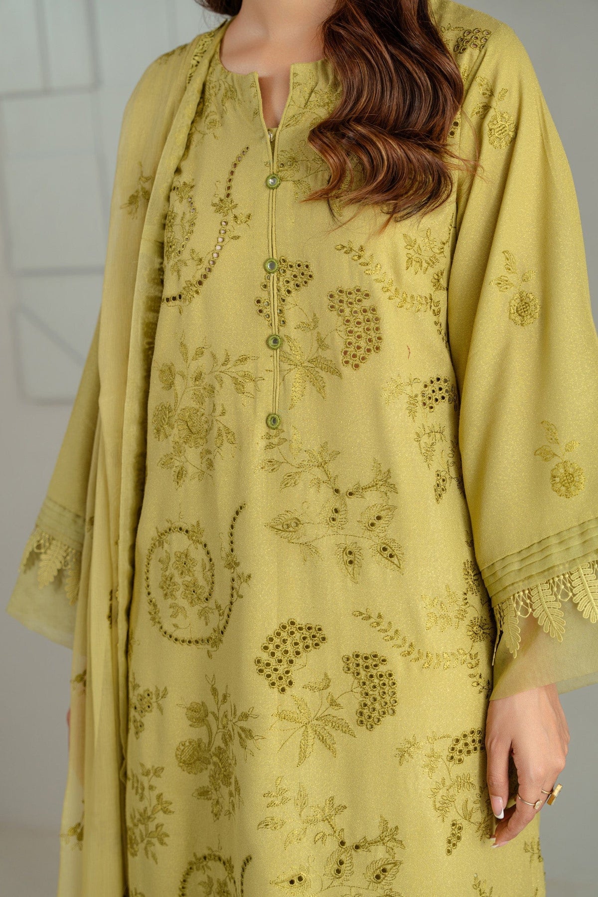 Taana Baana | Manzil Winter | C3416A M Parrot Green Karandi