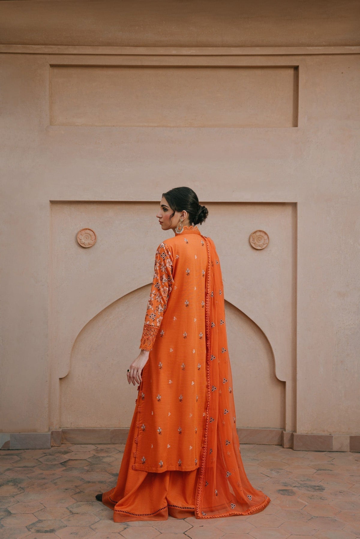 Taana Baana | Manzil Winter | C3411A S Slub Khaddar Orange