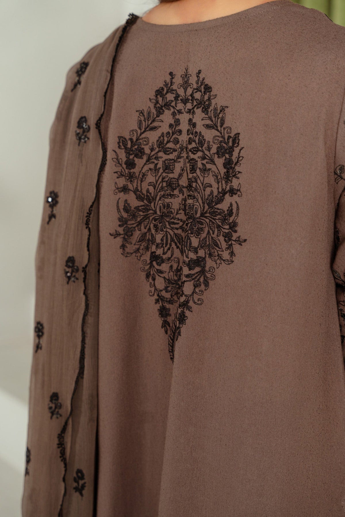 Taana Baana | Manzil Winter | S3393 S Brownish Grey Karandi