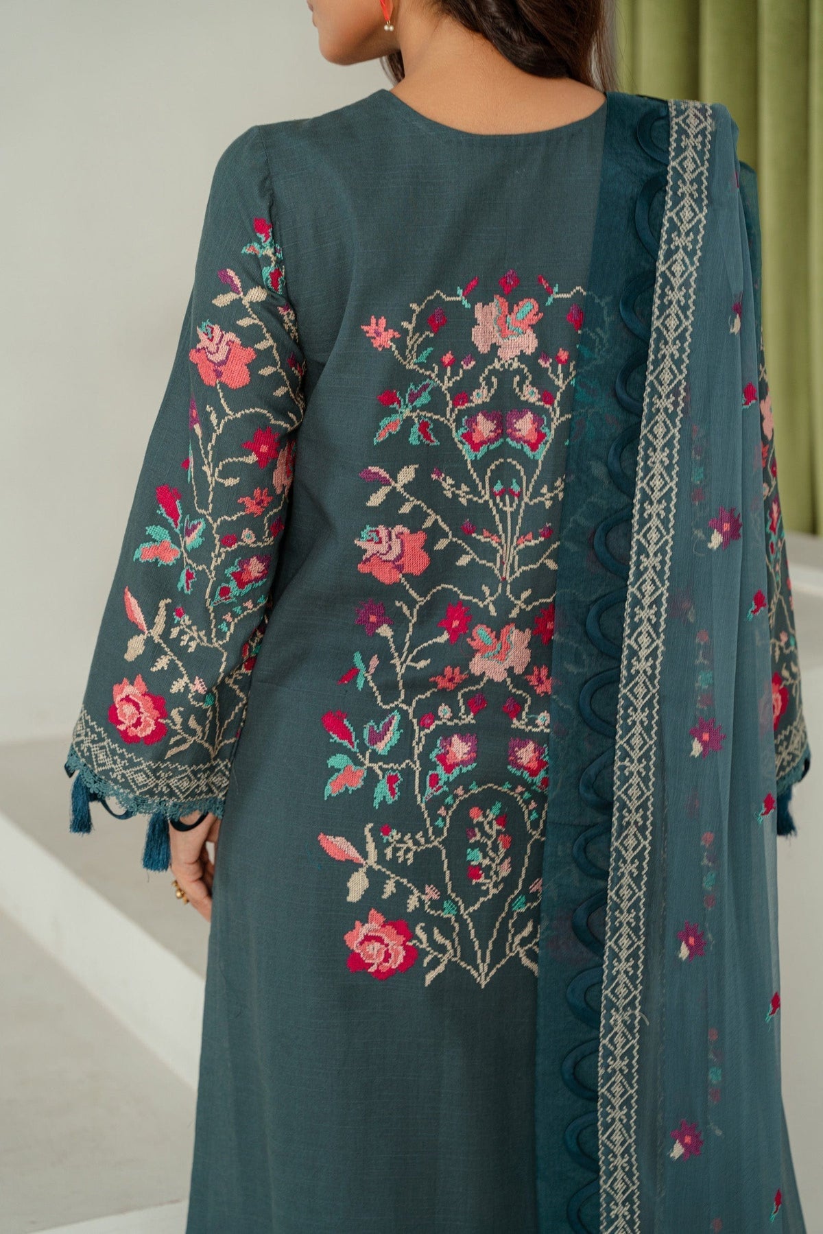 Taana Baana | Manzil Winter | C3410B M Zinc Karandi