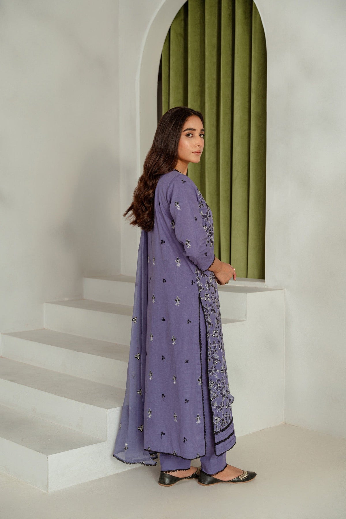 Taana Baana | Manzil Winter | C3411B S Purple Gray Slub Khaddar