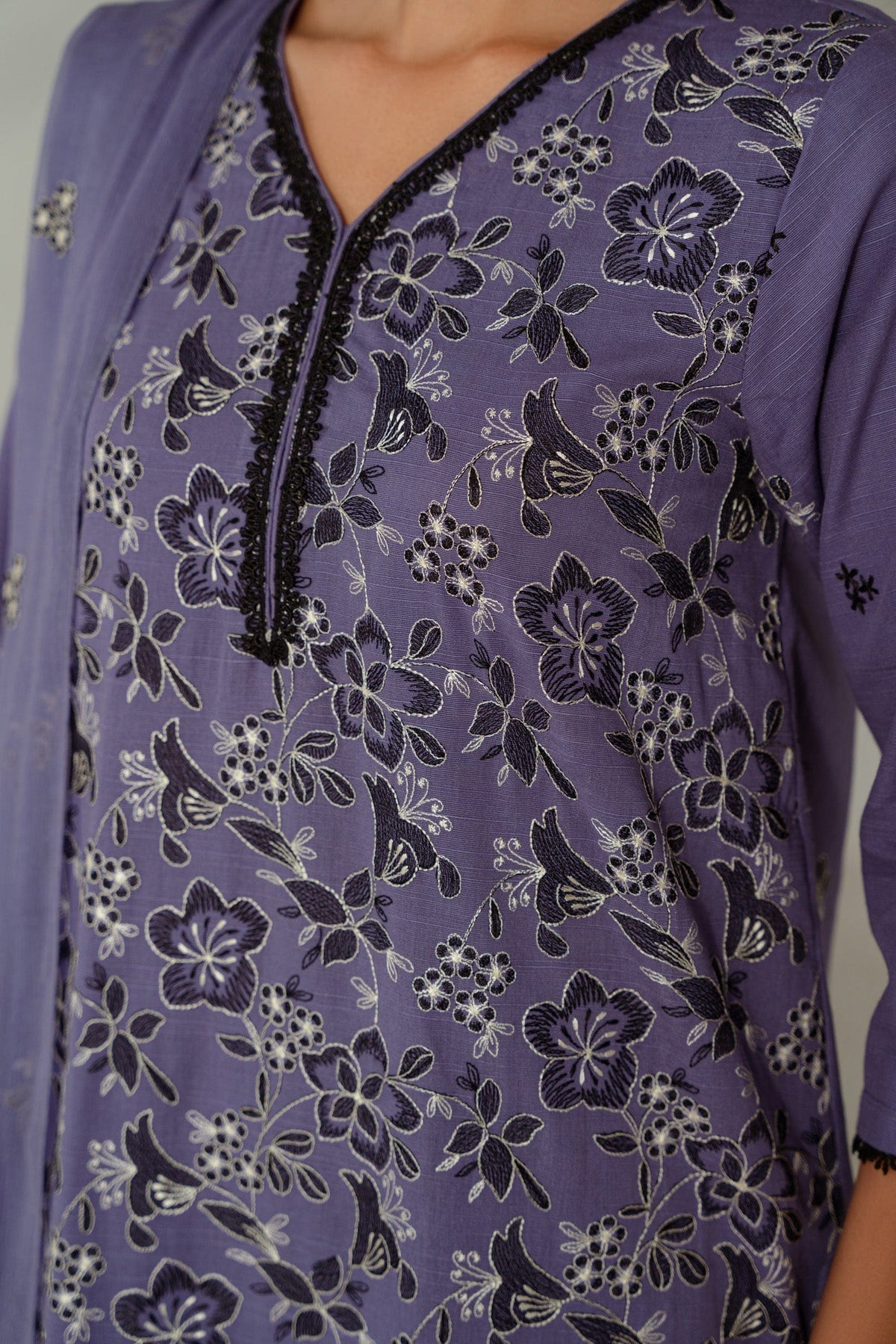 Taana Baana | Manzil Winter | C3411B L Purple Gray Slub Khaddar