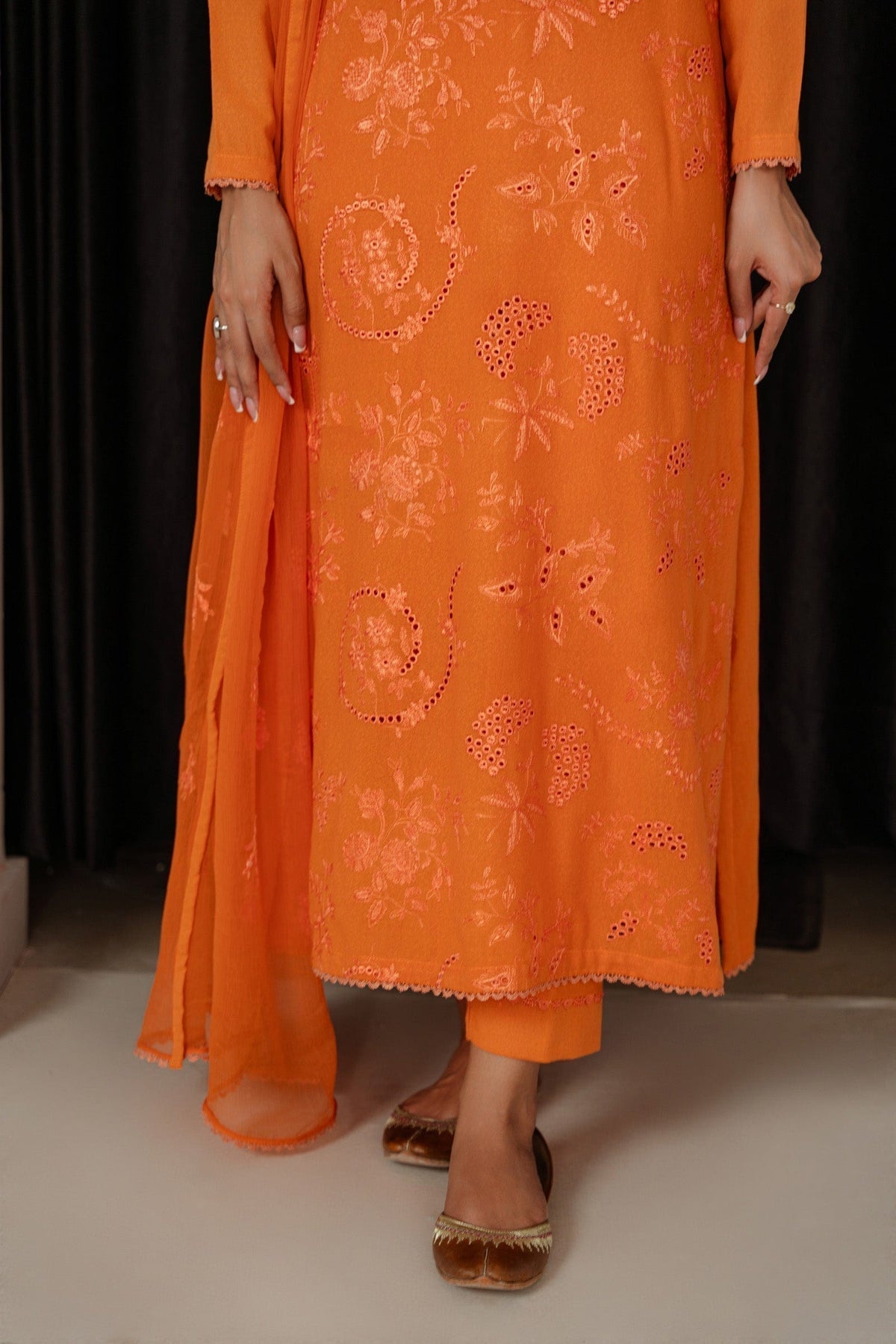 Taana Baana | Manzil Winter | C3416B L Orange Karandi