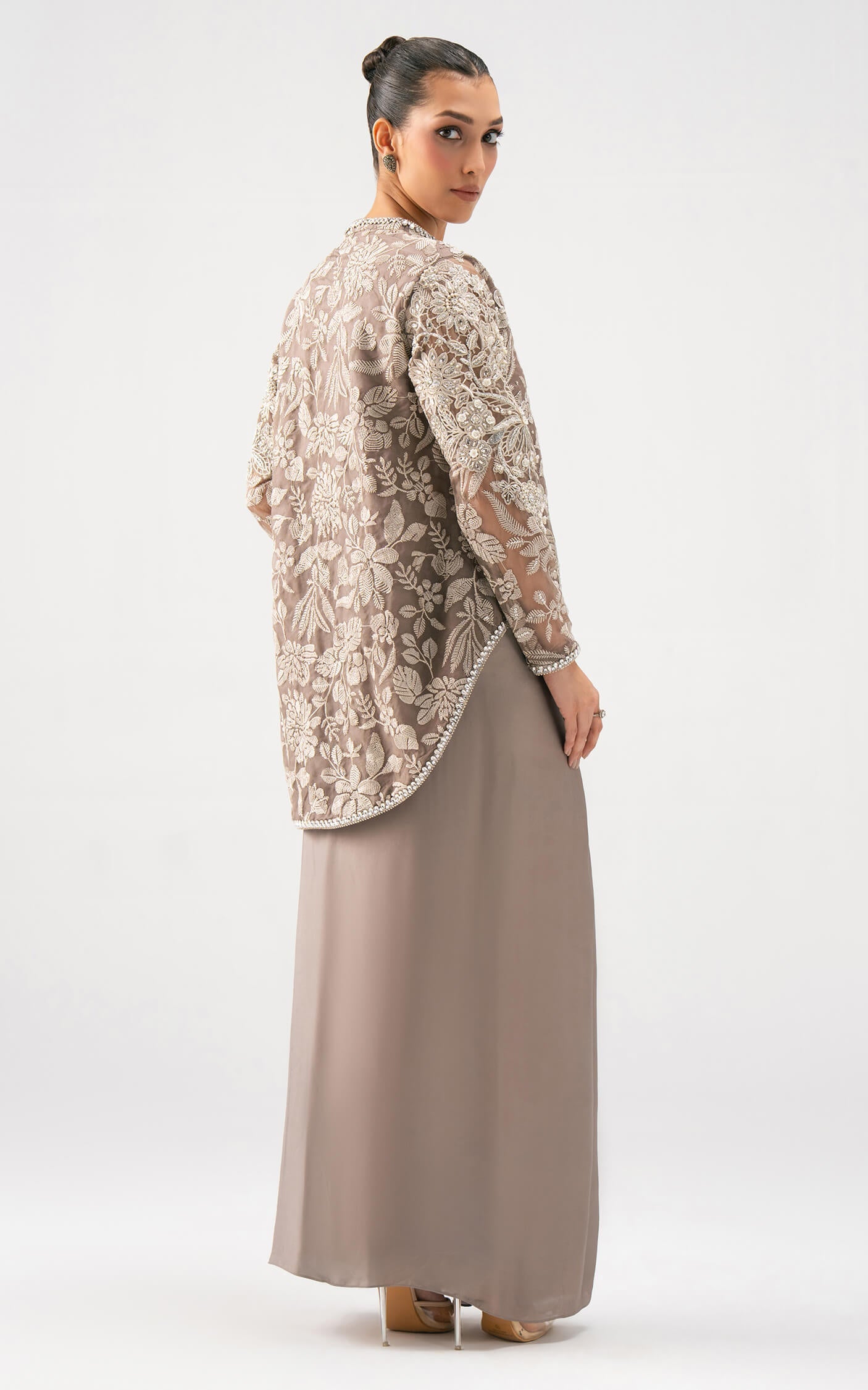 Asifa and Nabeel | Lyle Luxury Formals 25 | Taupe Bloom Drape Set - Pakistani Designer Dress - by Asifa and Nabeel - Type : Ladies Clothes - 100% Original at Saira Sultan