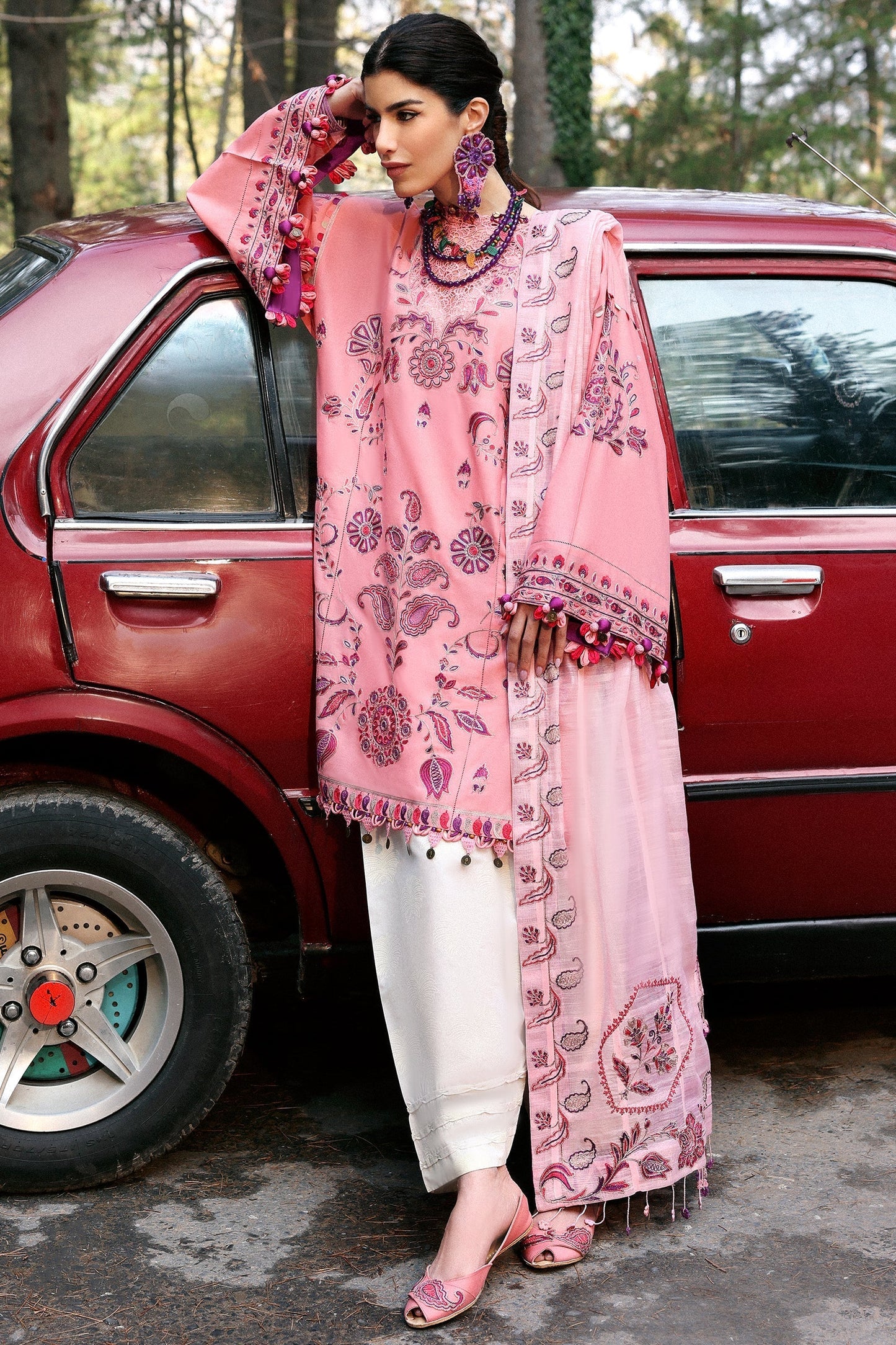 Zaha | Lawn 25 | ZARIAH (ZL25-09 B) XS Blush Pink Lawn