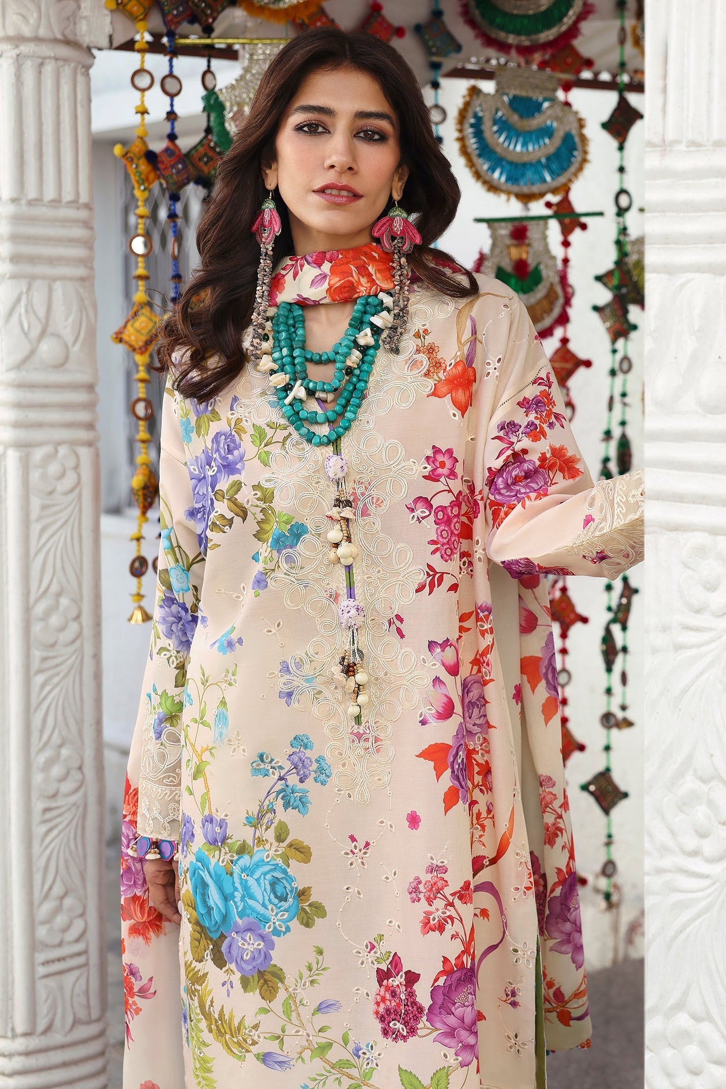 Zaha | Lawn 25 | ALYA (ZL25-07 B) XL Pale Peach Lawn