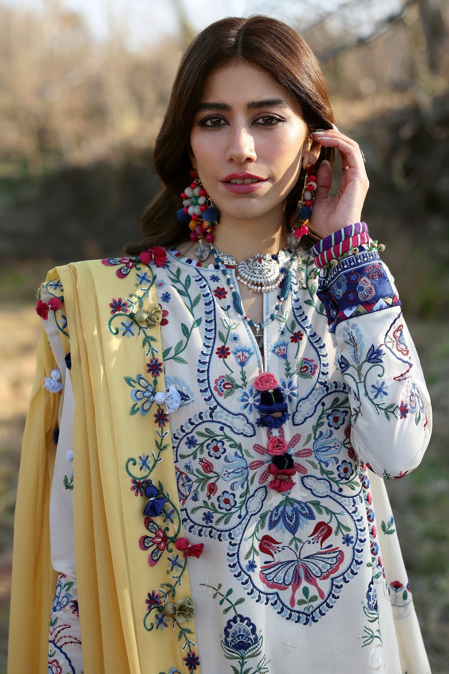 Zaha | Lawn 25 | KASHUR (ZL25-11 B) Custom Size Off White Lawn
