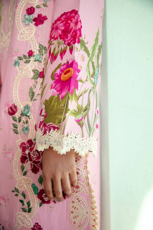 Manara | Vintage Flora 25 | SIERRA XL Light Pink Lawn