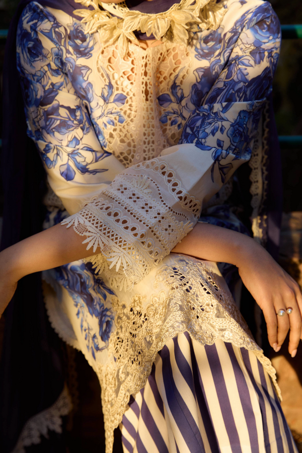 Manara | Vintage Flora 25 | DURR-E-FISHAN Custom Size Ivory Lawn