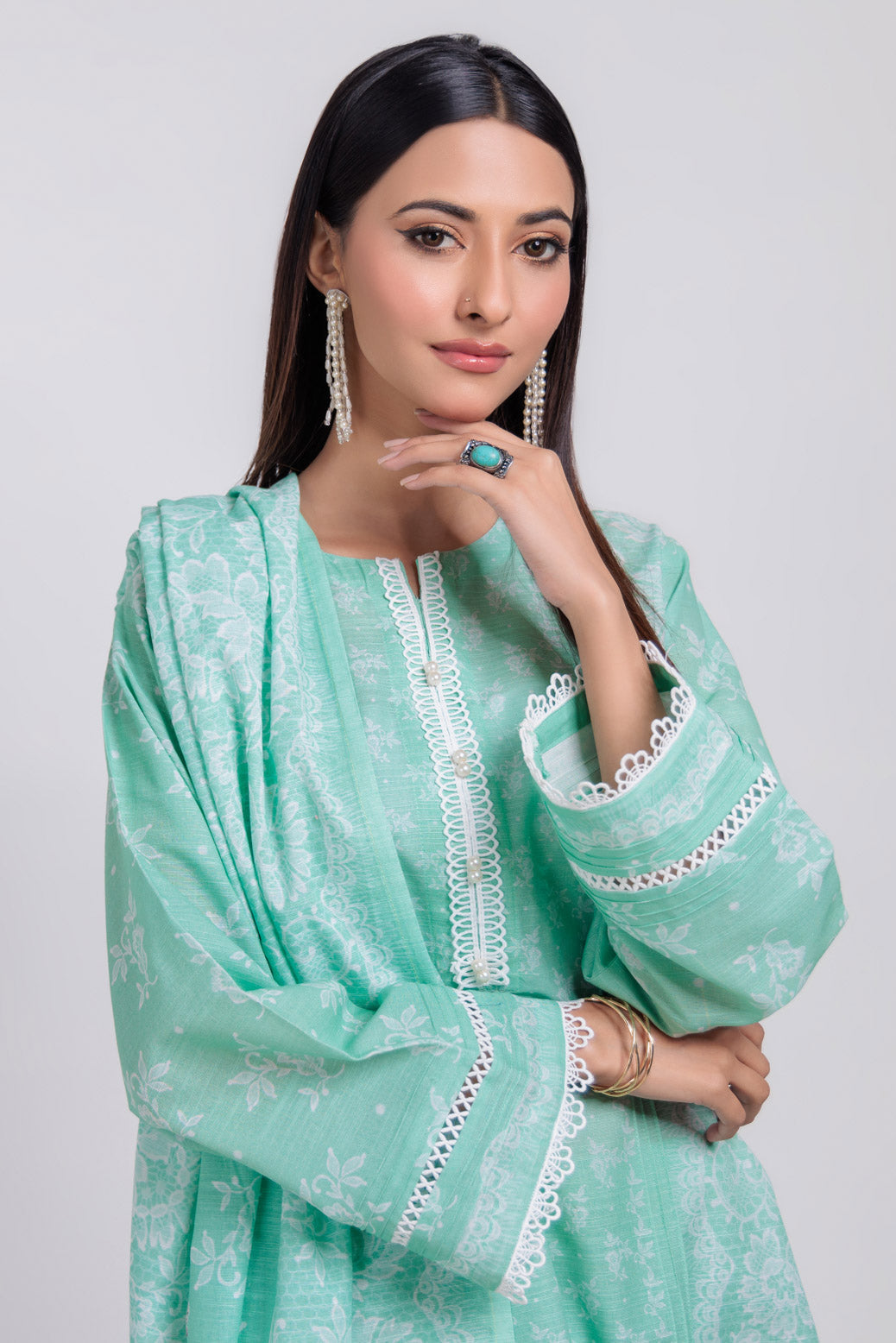 Bonanza Satrangi | Green Khaddar 3 Piece (WS1243P05) 10 Green