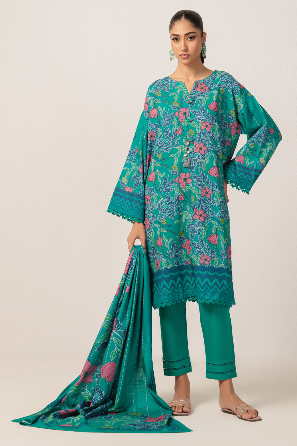 Bonanza Satrangi | Green Khaddar 3 Piece (WS1243P09) 8 Green