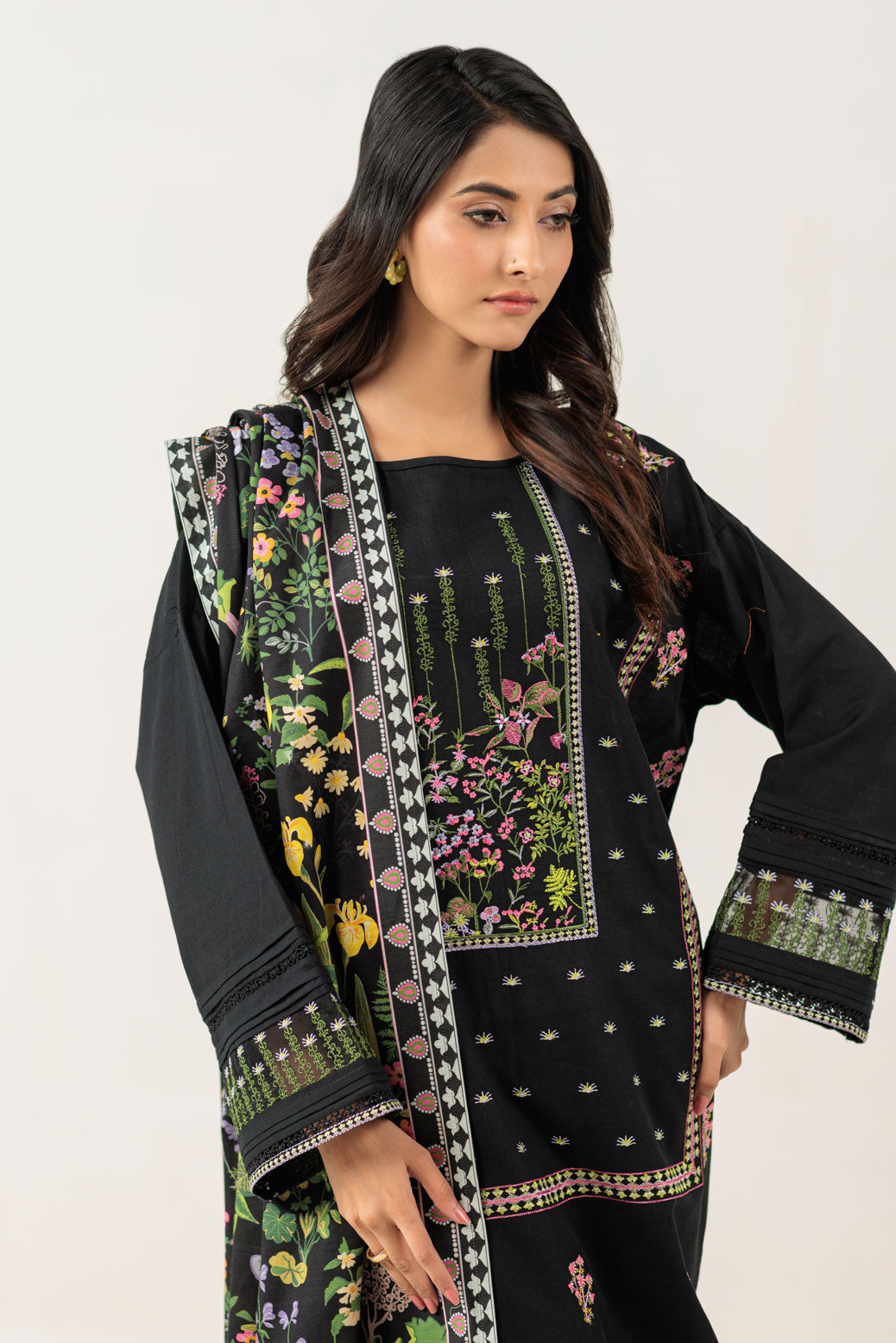 Bonanza Satrangi | Black Khaddar 3 Piece (WS1243P14) 14 Black