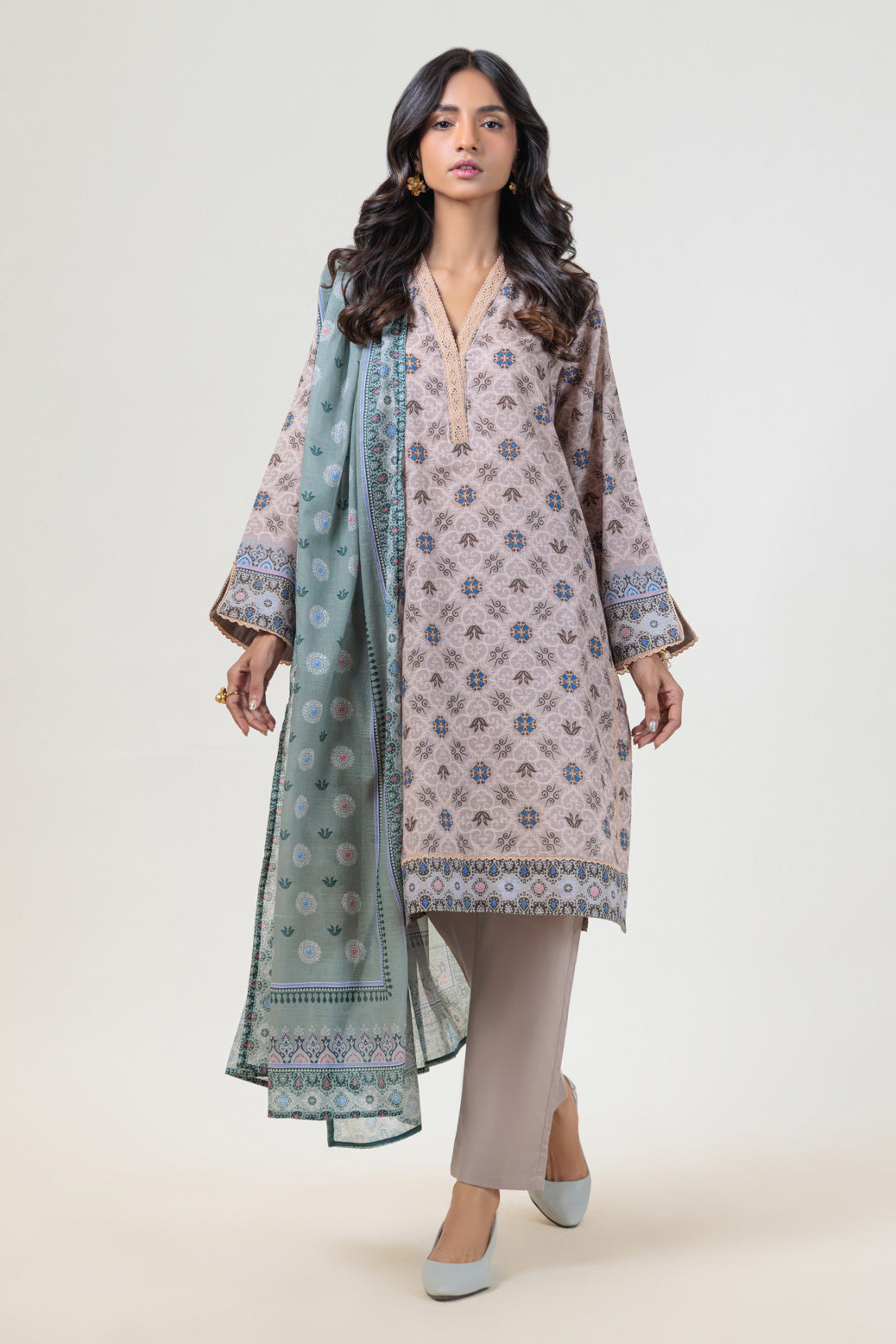 Bonanza Satrangi | Cream Cambric 3 Piece (WS2243P10) 8 Cream