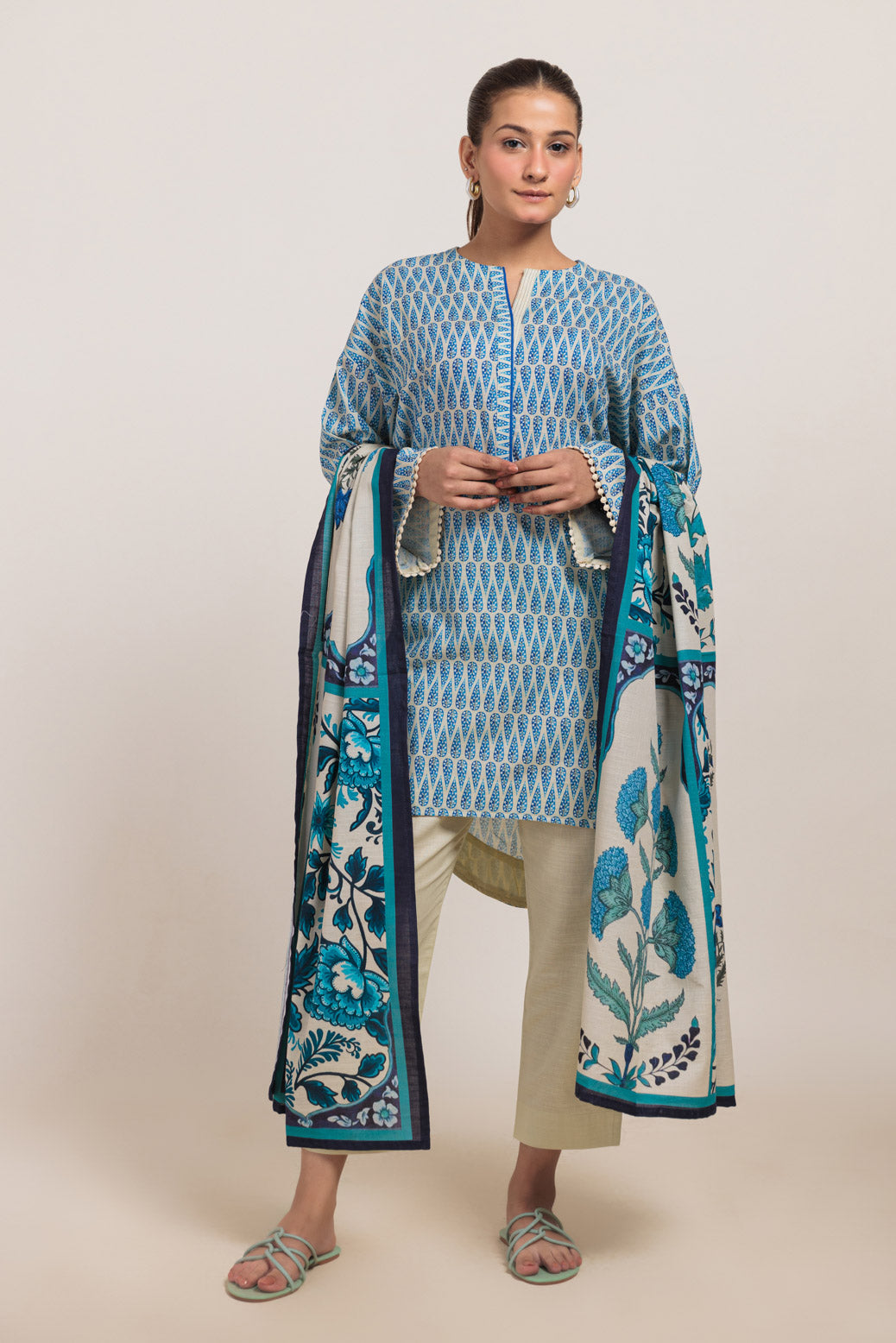 Bonanza Satrangi | Beige Khaddar 3 Piece (WS2243P13) 14 Beige