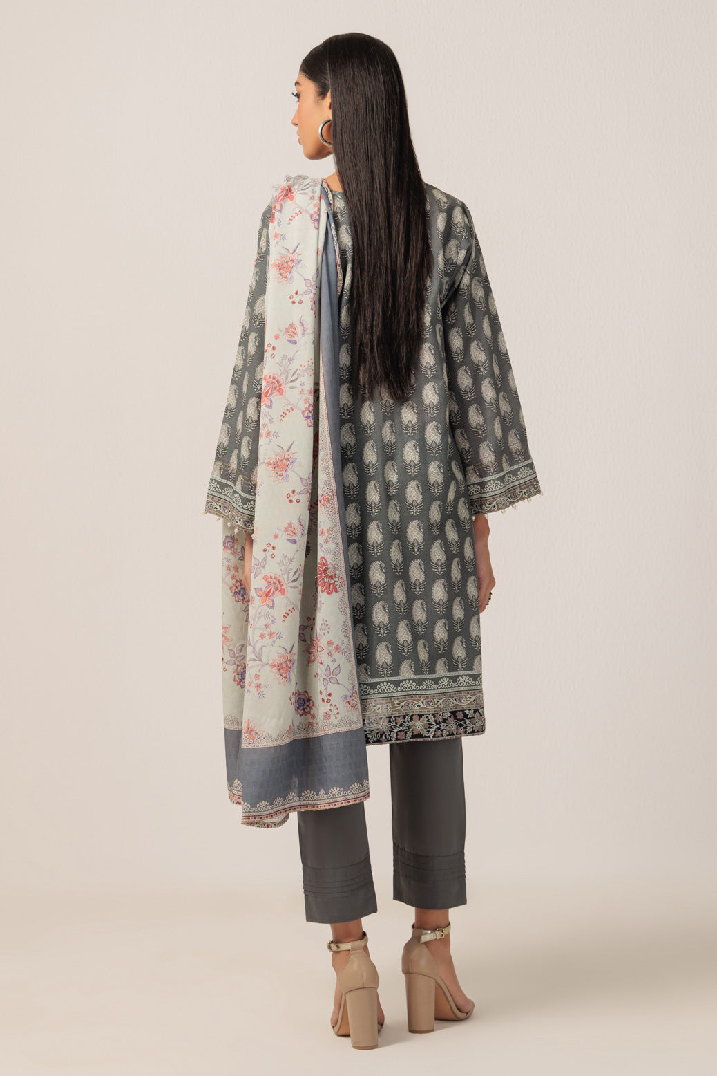 Bonanza Satrangi | Grey Khaddar 3 Piece (WS2243P22) 12 Grey