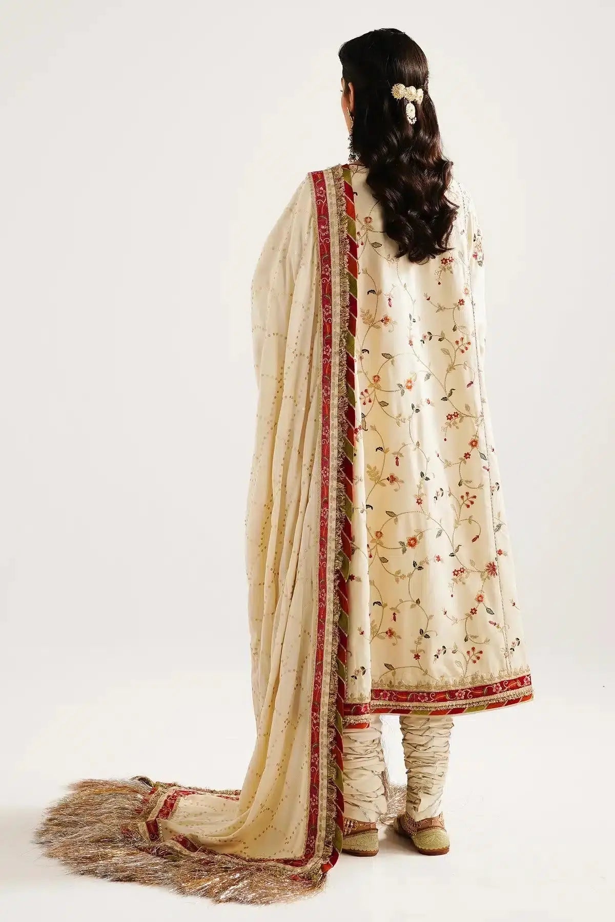 Zara ShahJahan | Winter Shawl 23 | - Pakistani Designer Dress - by Zara Shahjahan | Type: Luxury - 100% Original at Saira Sultan