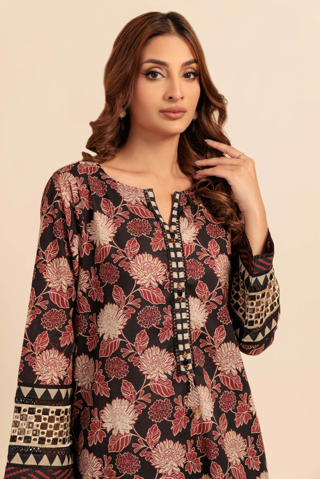 Bonanza Satrangi | Black Khaddar 2 Piece (WS6242P01) 14 Black