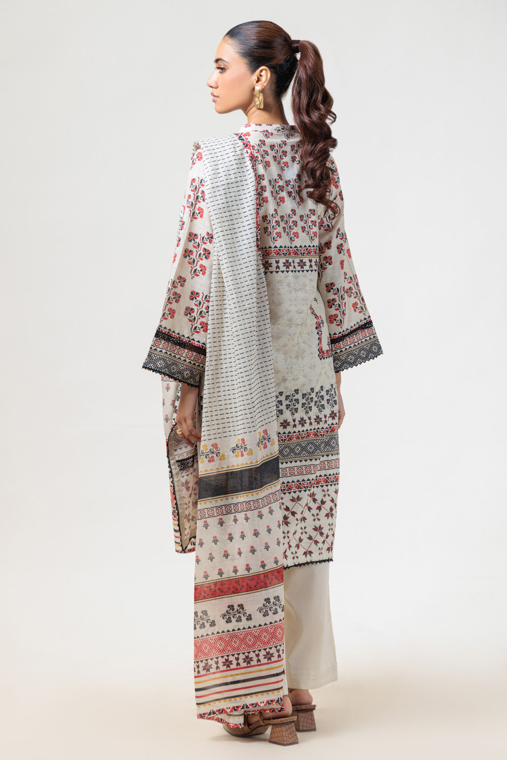 Bonanza Satrangi | Beige Cambric 3 Piece (WS6243P25) 16 Beige