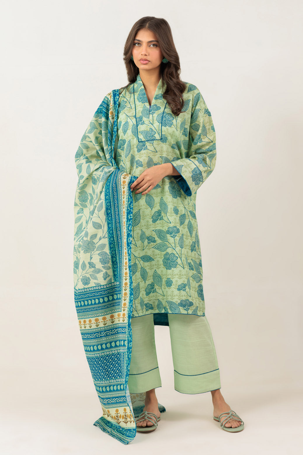 Bonanza Satrangi | Green Khaddar 3 Piece (WS6243P87) 8 Green