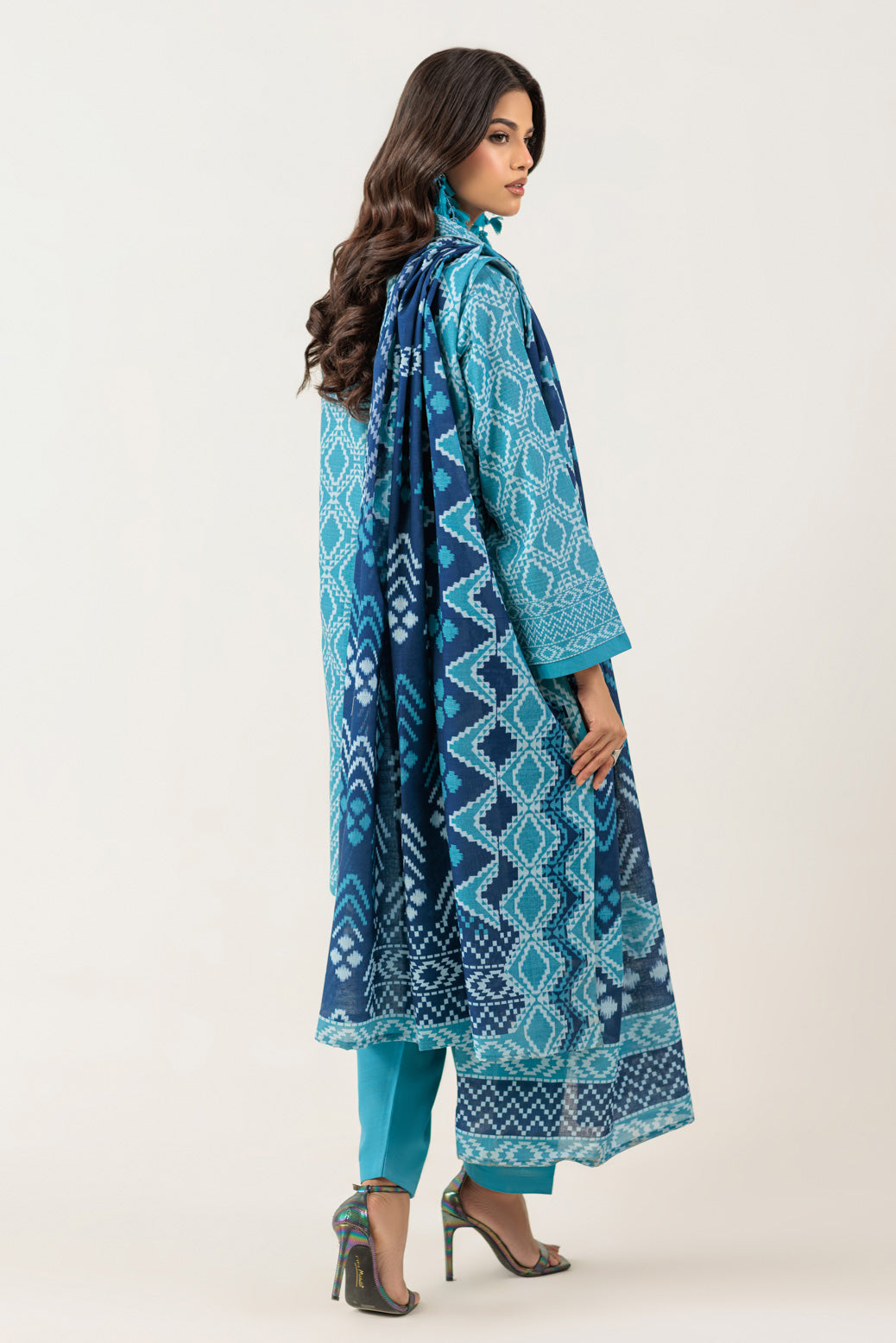 Bonanza Satrangi | Ice Blue Khaddar 3 Piece (WS6243P88) 16 Blue