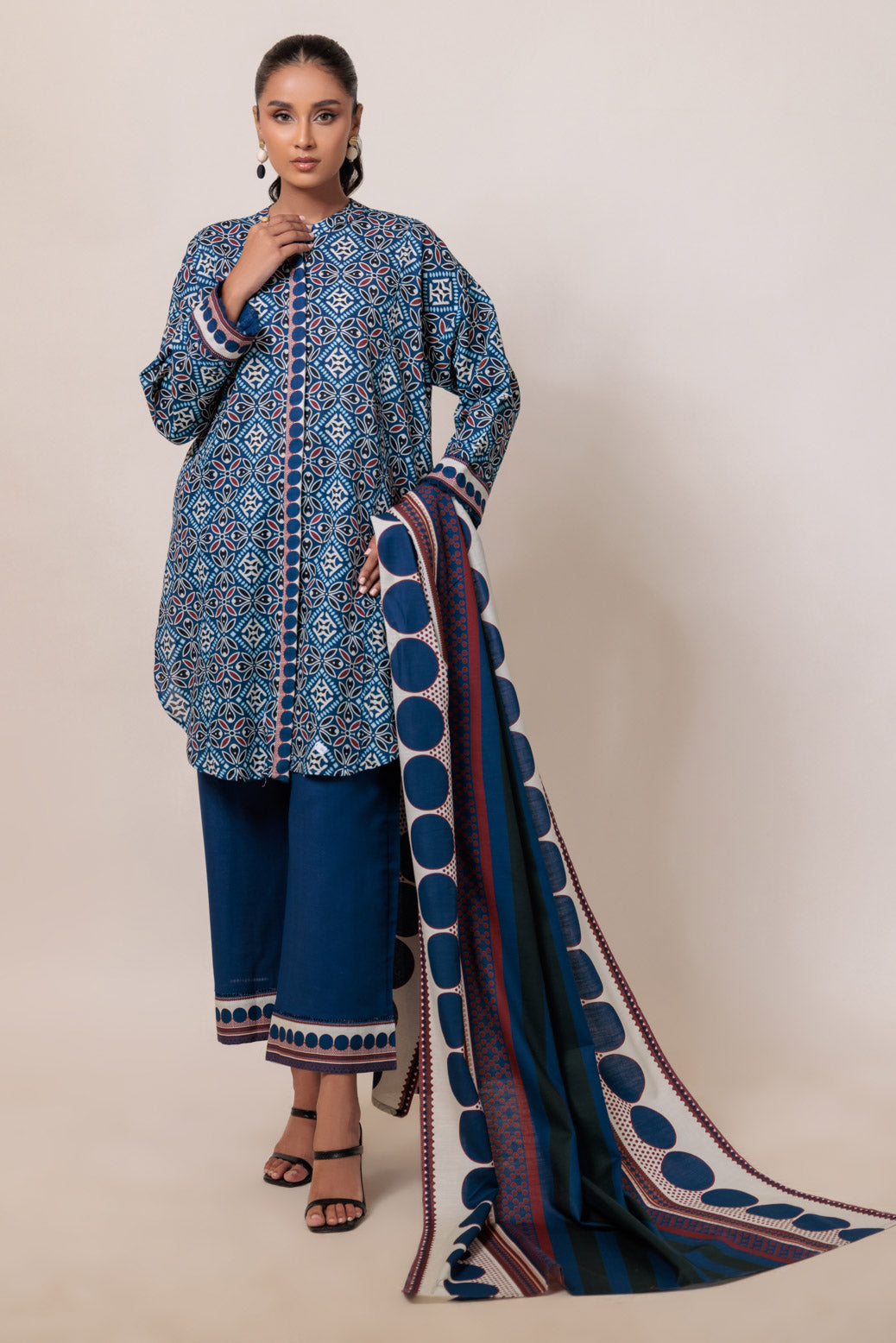 Bonanza Satrangi | Blue Khaddar 3 Piece (WS7243P15) 8 Blue