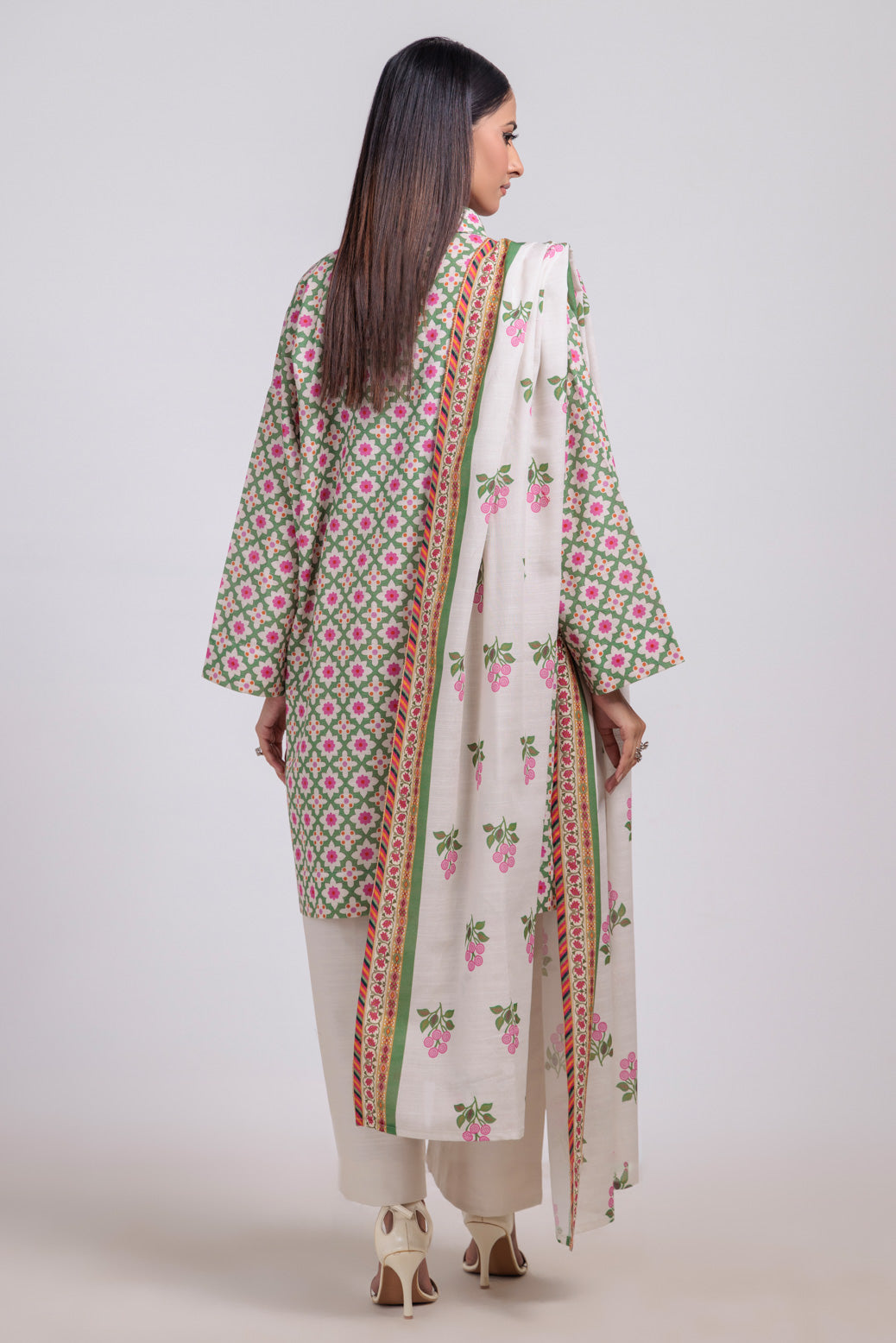 Bonanza Satrangi | Beige Khaddar 3 Piece (WS7243P29) 12 Beige