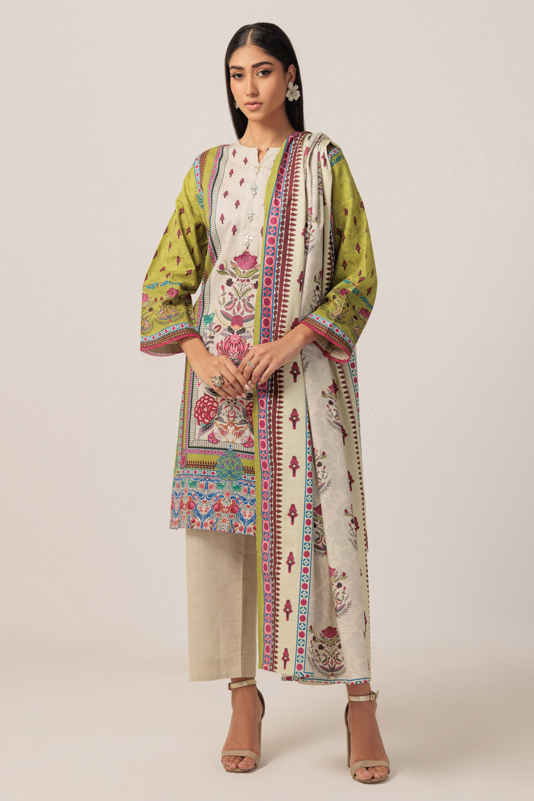 Bonanza Satrangi | Green Khaddar 3 Piece (WS7243P39) 8 Green