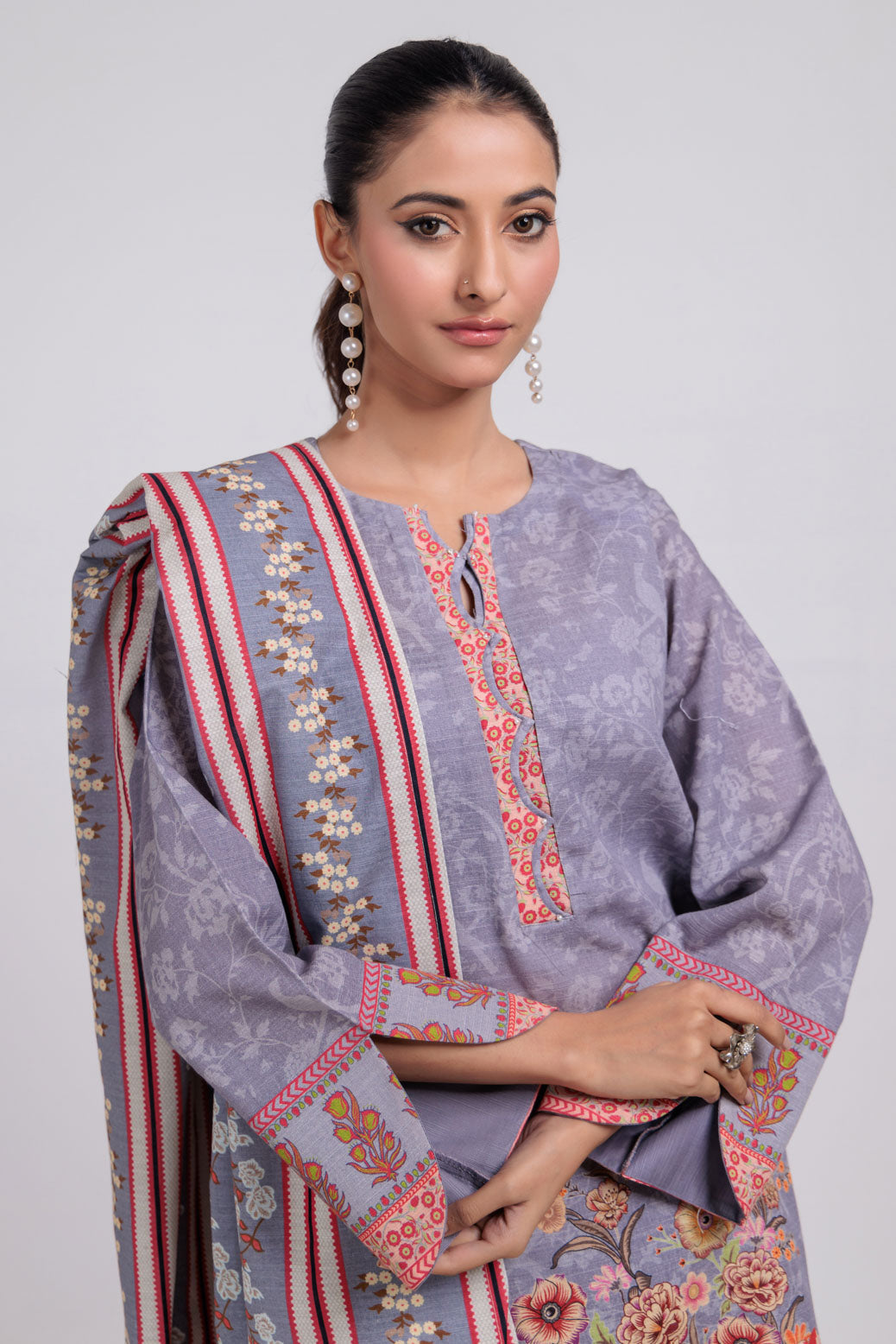 Bonanza Satrangi | Grey Khaddar 3 Piece (WS7243P54) 12 Grey