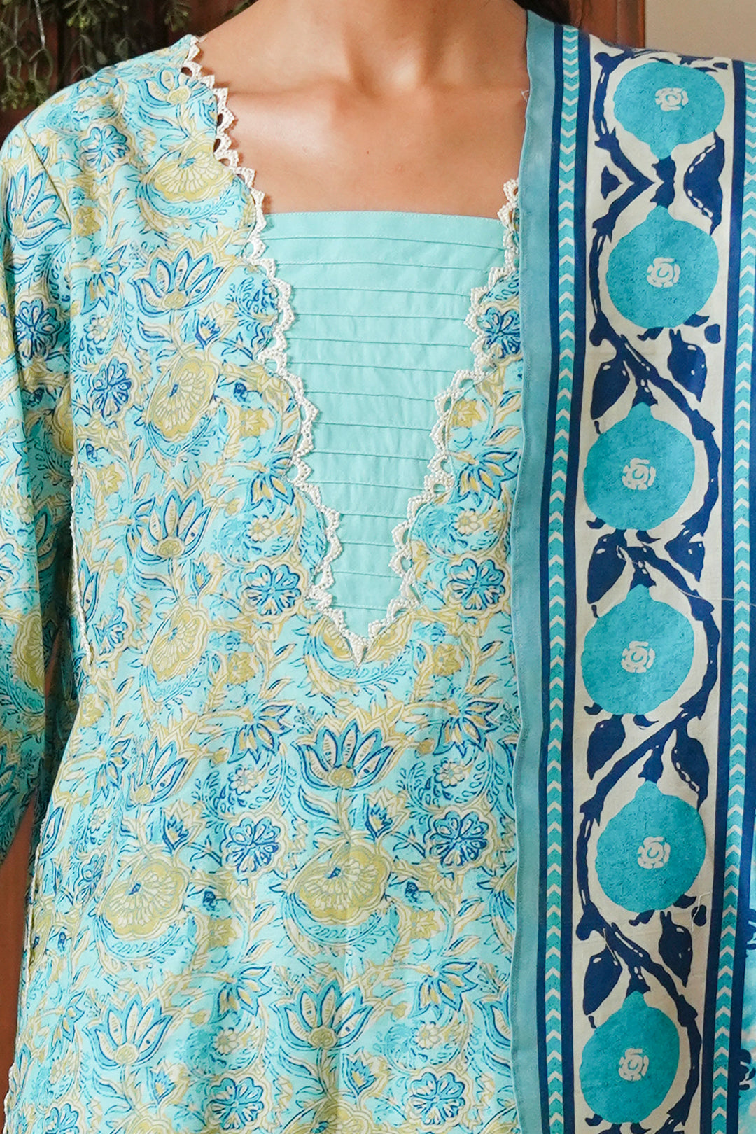 Zellbury | Unstitched 3 Piece Cambric | Shirt Shalwar Dupatta - 0046