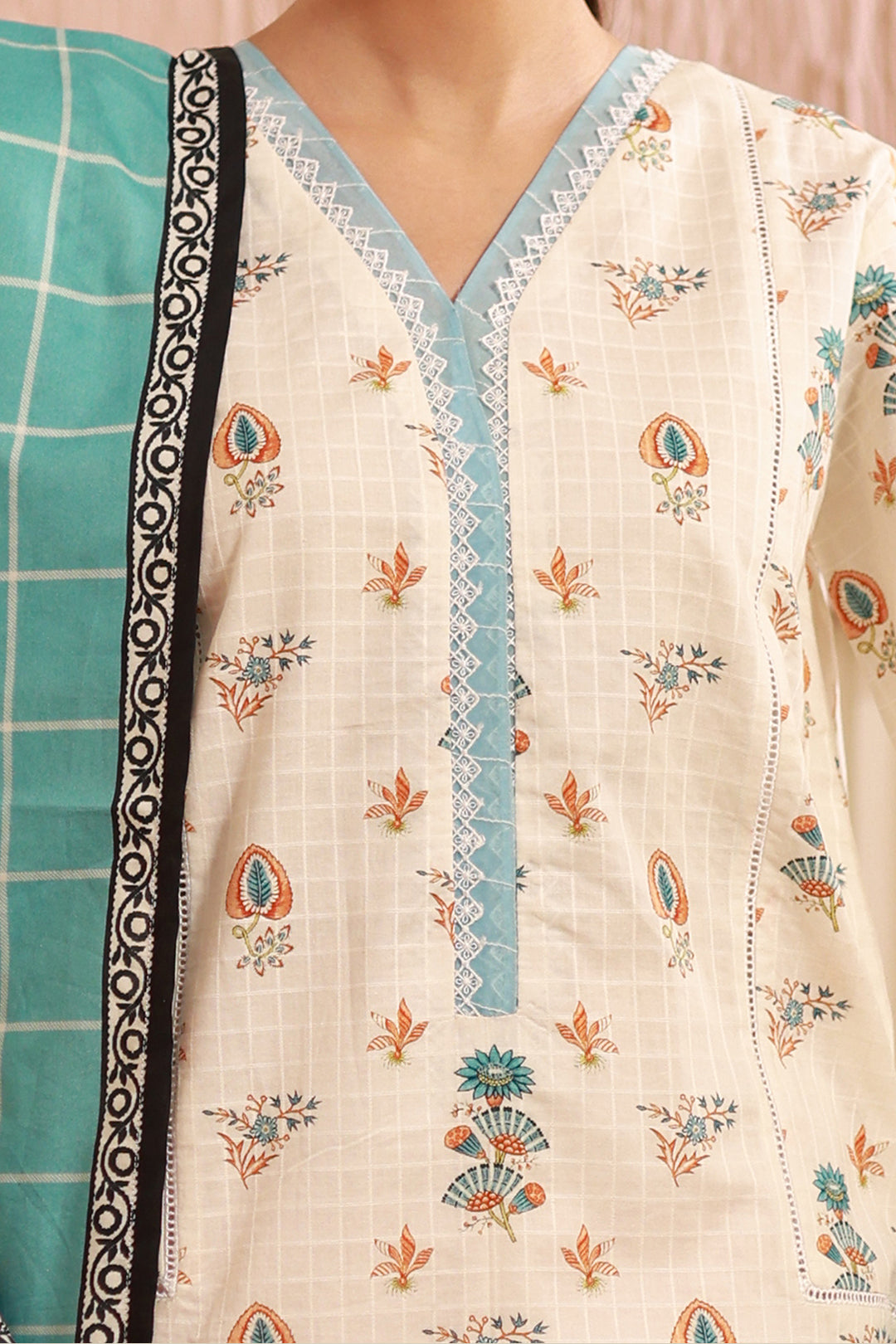 Zellbury | Unstitched 3 Piece Cambric | Shirt Shalwar Dupatta - 0668