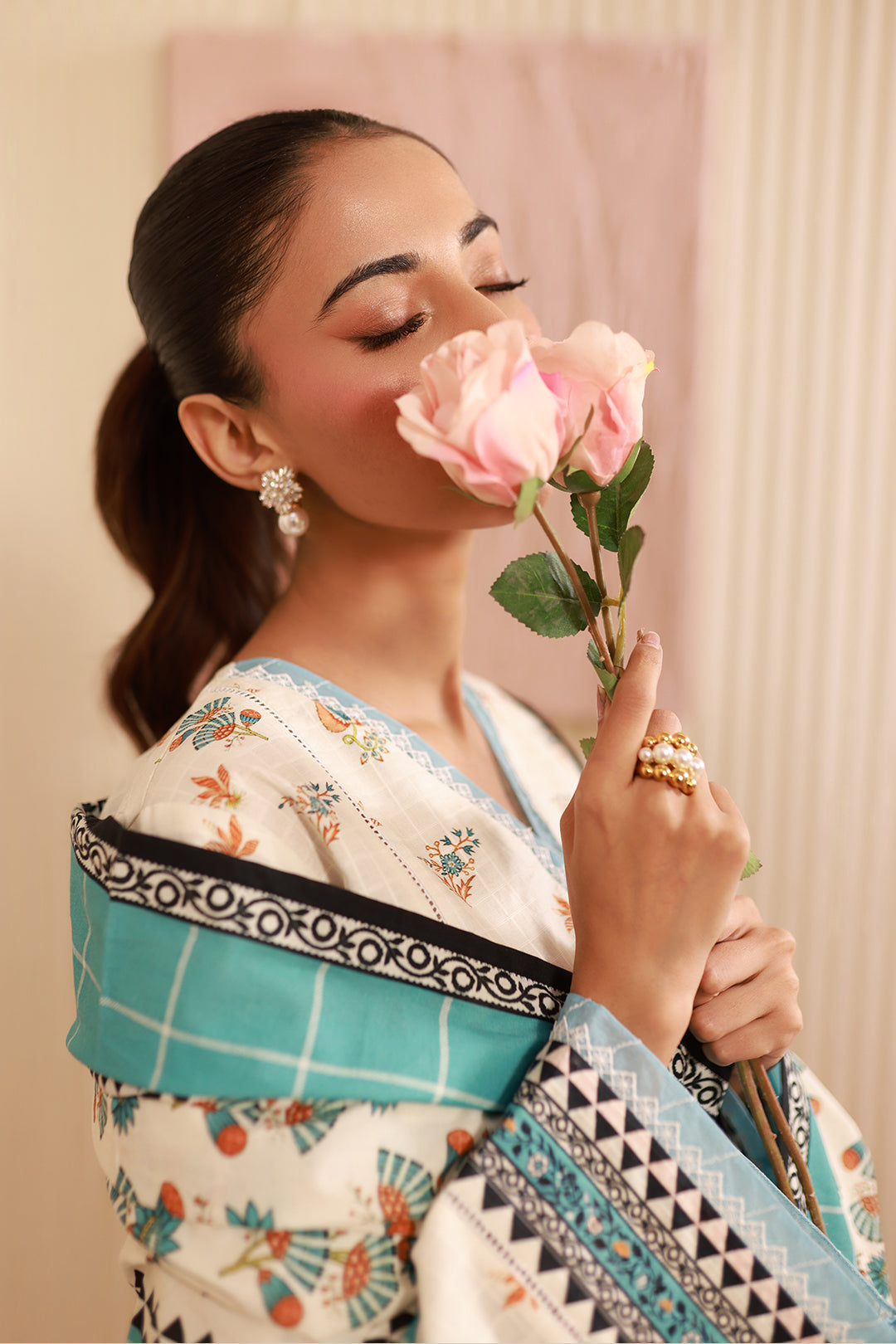 Zellbury | Unstitched 3 Piece Cambric | Shirt Shalwar Dupatta - 0668