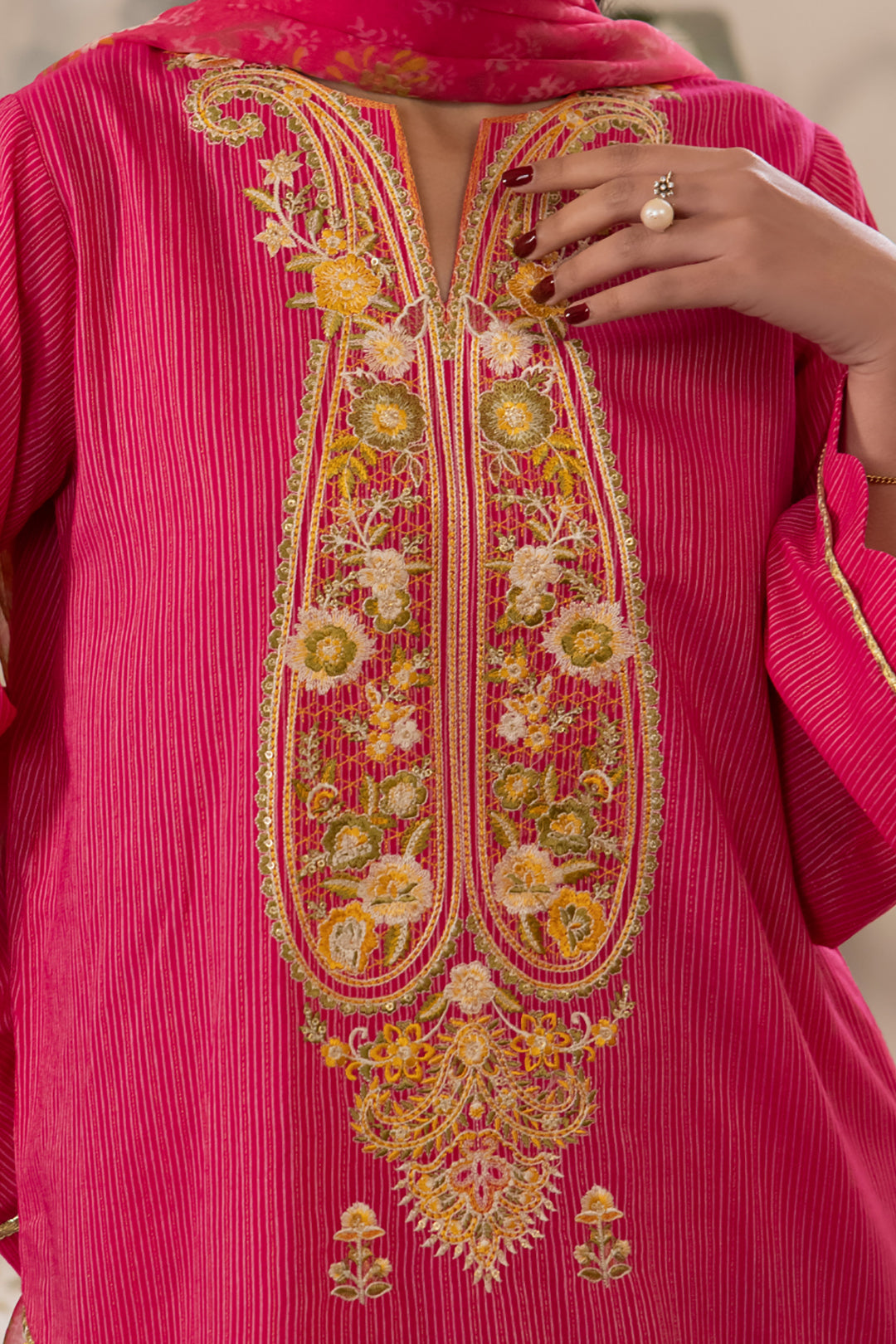 Zellbury | Unstitched 3 Piece Lawn | Embroidered Shirt Shalwar Dupatta - 1116