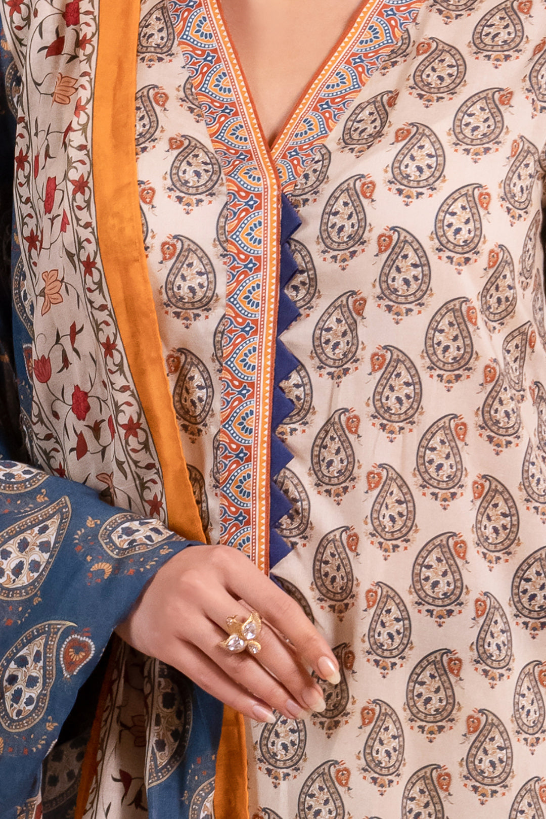 Zellbury | Unstitched 3 Piece Lawn | Shirt Shalwar Dupatta - 1067
