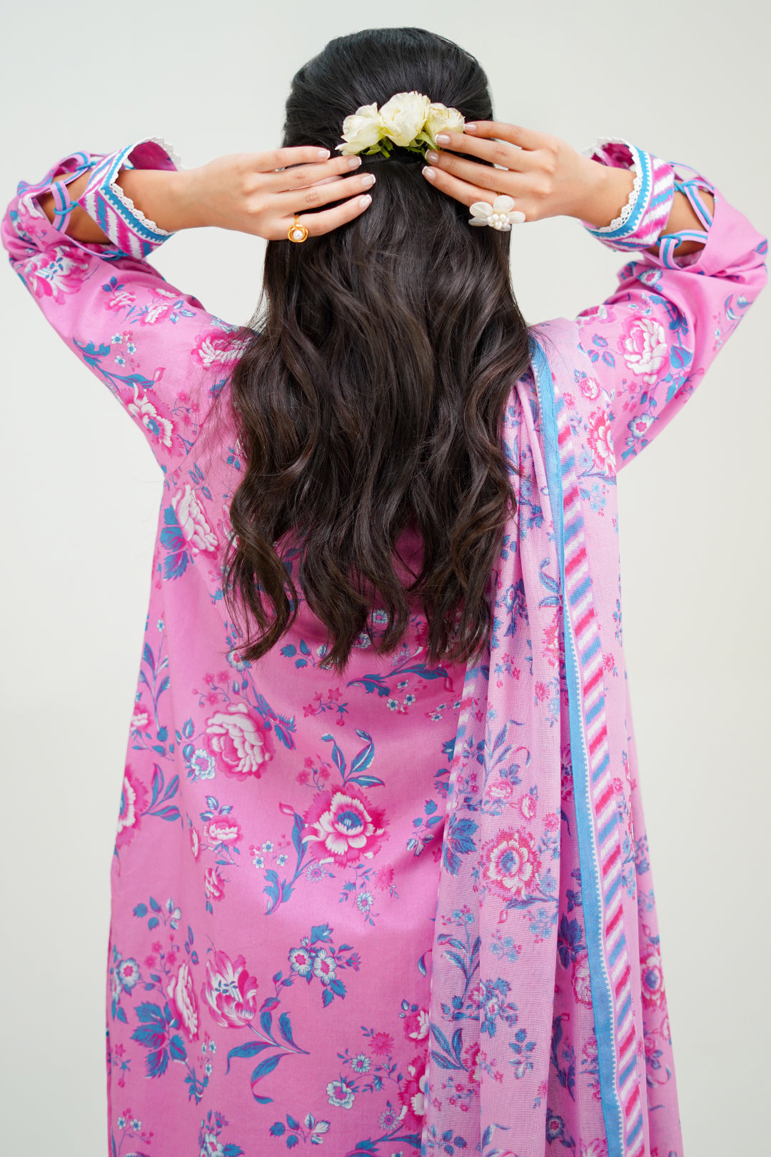 Zellbury | Unstitched 3 Piece Lawn | Shirt Shalwar Dupatta - 1569