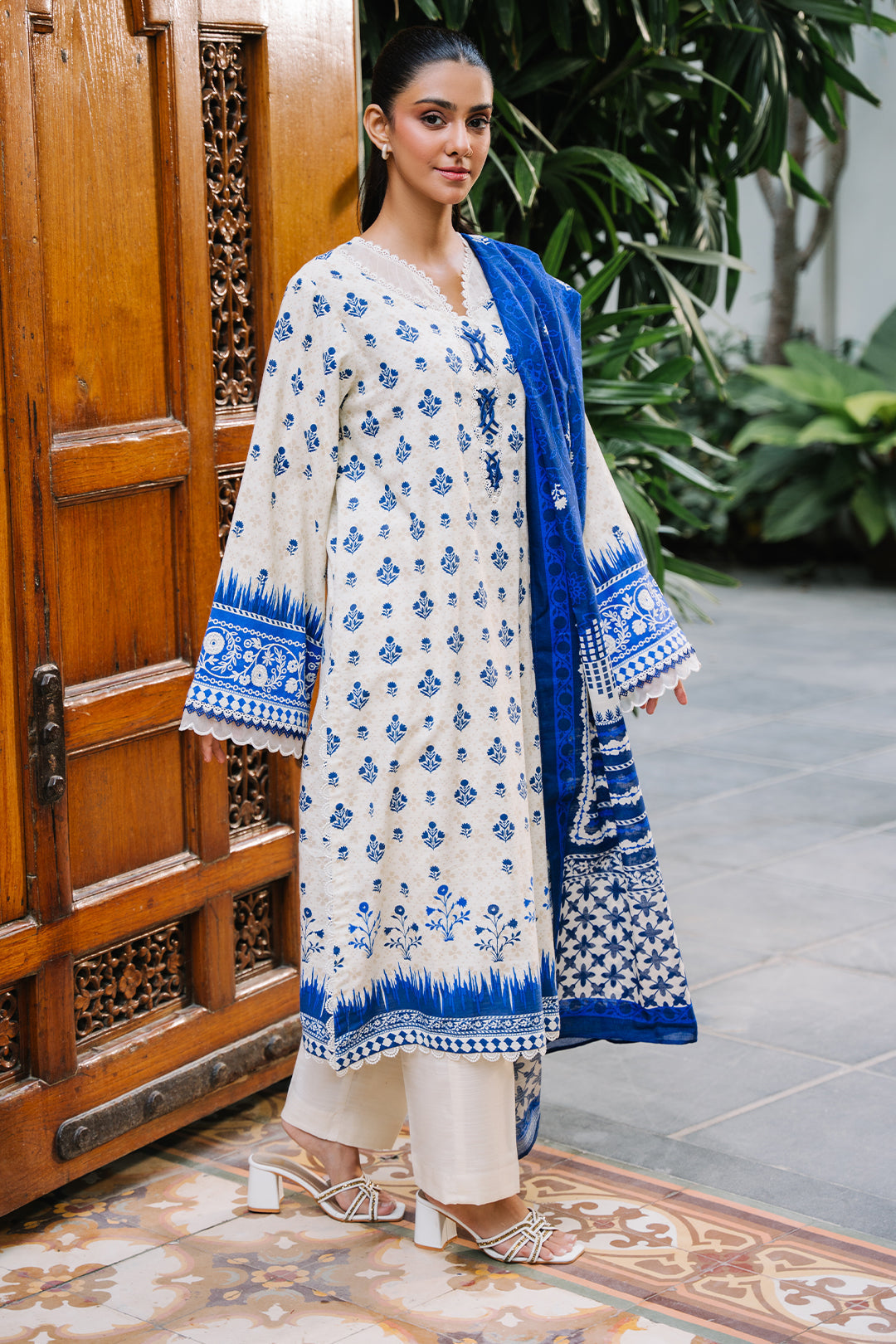 Zellbury | Unstitched 2 Piece Khaddar | Embroidered Shirt Dupatta - 0265