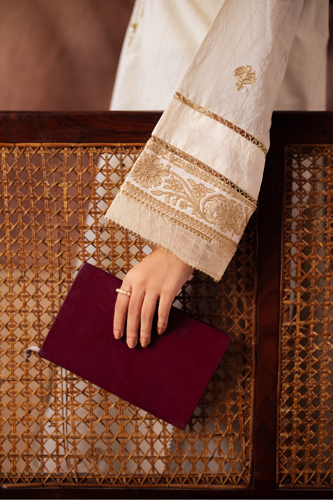 Zellbury | Unstitched 3 Piece Khaddar | Embroidered Shirt Shalwar Shawl - 0232