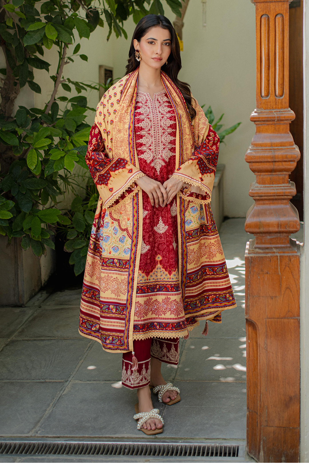Zellbury | Unstitched 3 Piece Khaddar | Embroidered Shirt Shalwar Dupatta - 0309