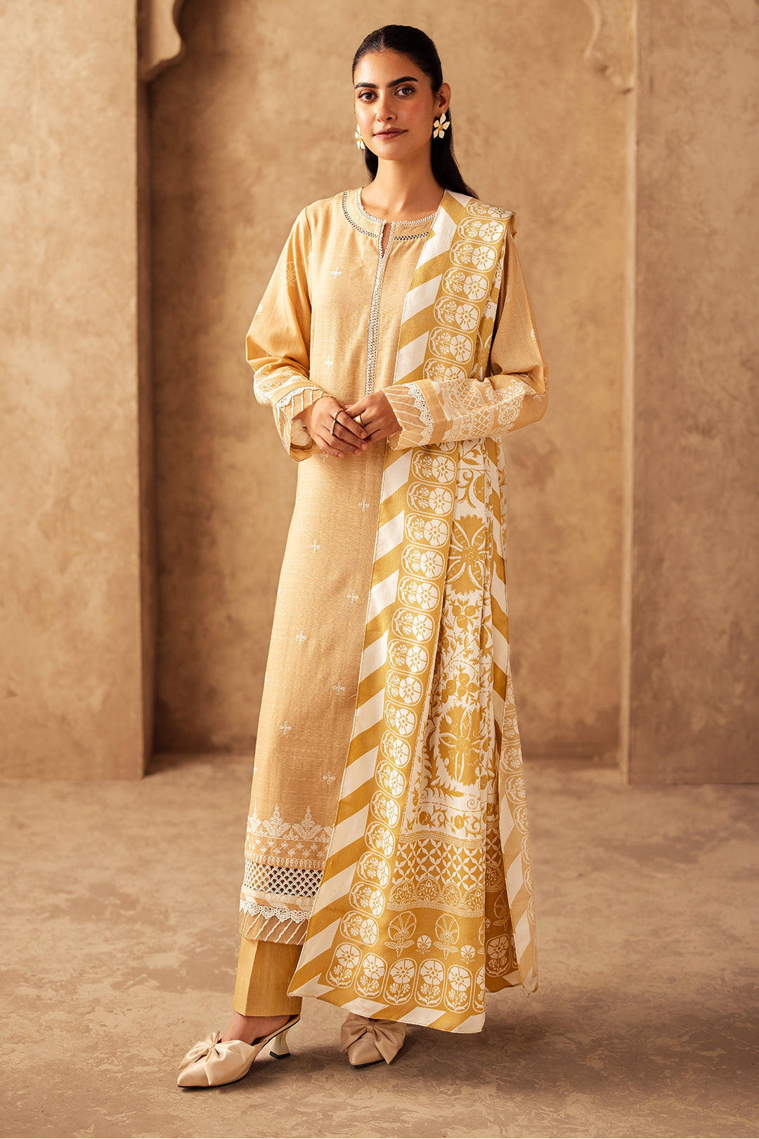 Zellbury | Unstitched 3 Piece Khaddar | Embroidered Shirt Shalwar Shawl - 0310