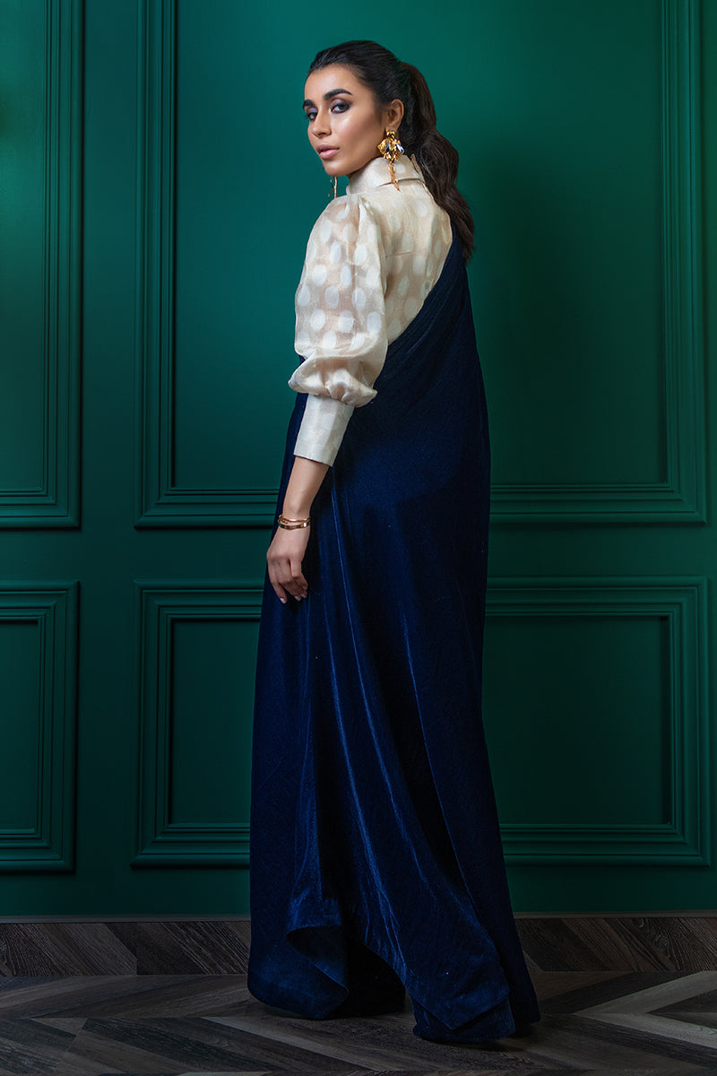 Wardha Saleem | Velvets Winter Fall 24 | Jashan S Navy Blue Velvet