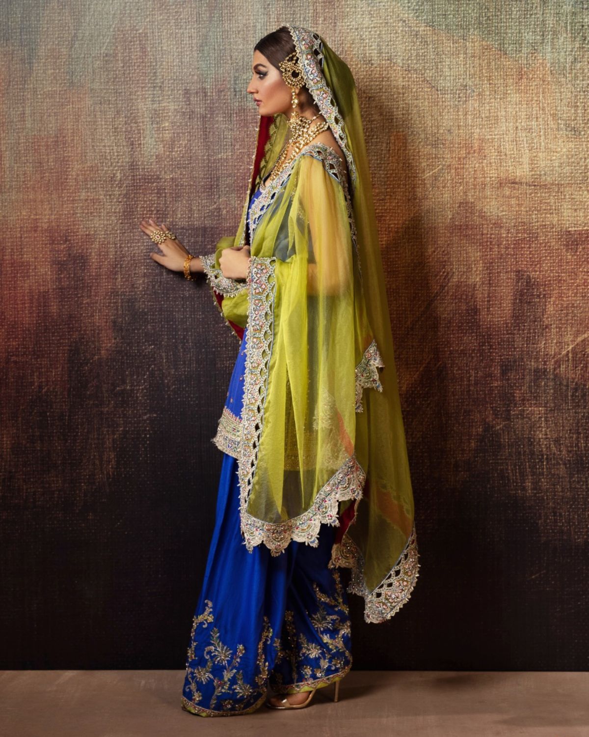 Erum Khan | Begham Jaan Bridal Formals | SABZPARI - Pakistani Designer Dress - by Erum Khan | Type: Bridal - 100% Original at Saira Sultan