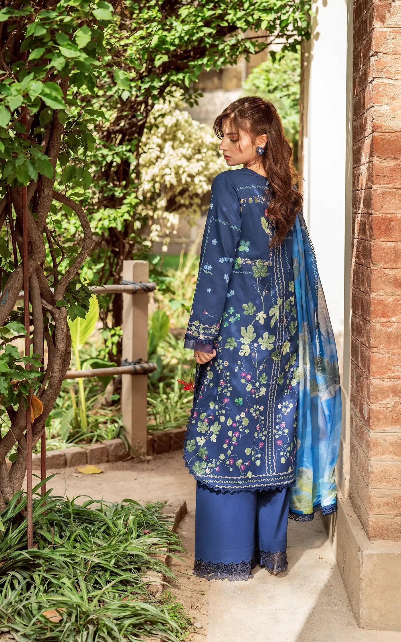 Asifa and Nabeel | Yakin Summer 25 | Moonlit Garden-(YKL25-08) S Blue Lawn