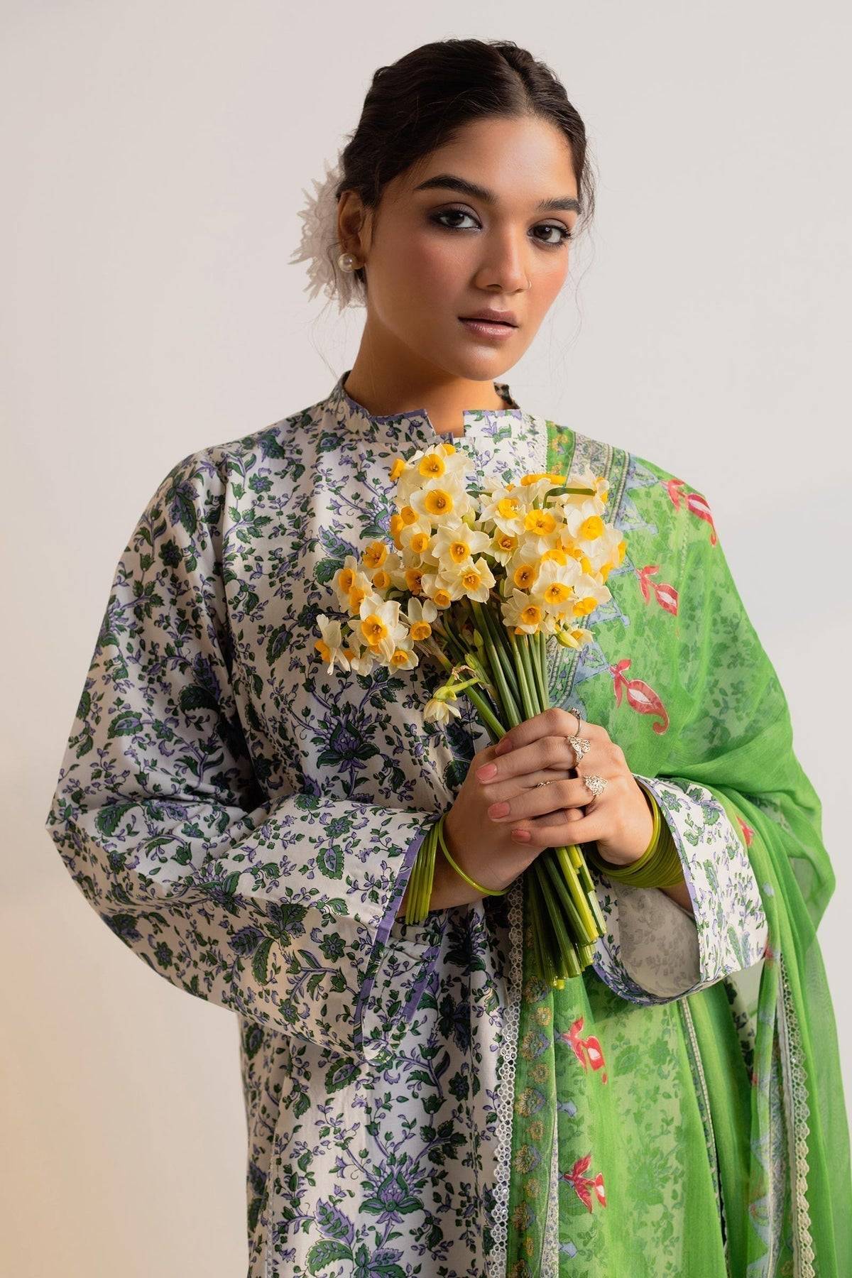 Zara Shahjahan | Coco Prints 24 | NARGIS-D2 - Pakistani Designer Dress - by Zara Shahjahan | Type: Luxury - 100% Original at Saira Sultan