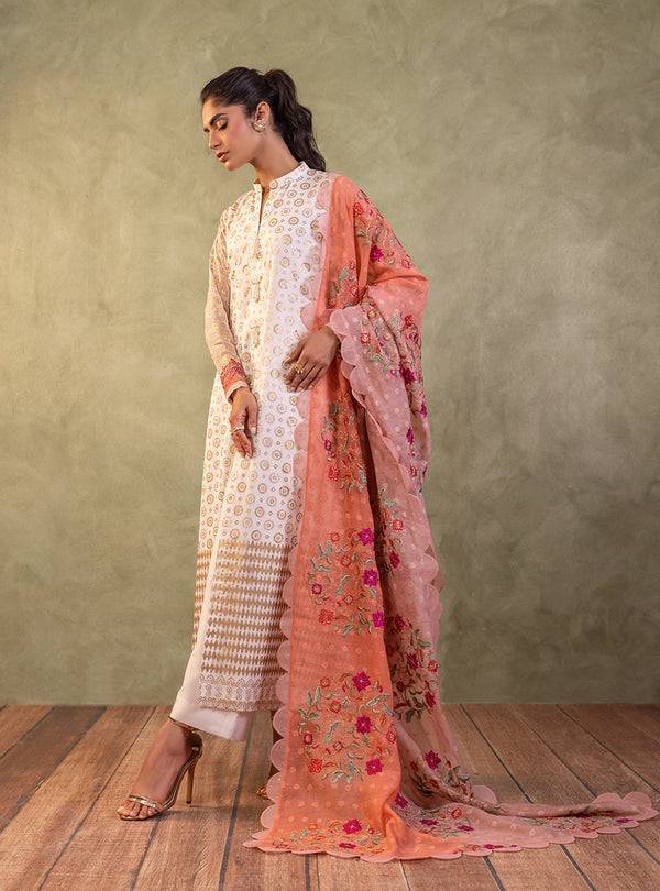 Zainab Chottani | Eid Edit | MAVI - Pakistani Designer Dress - by Zainab Chottani | Type: Luxury - 100% Original at Saira Sultan