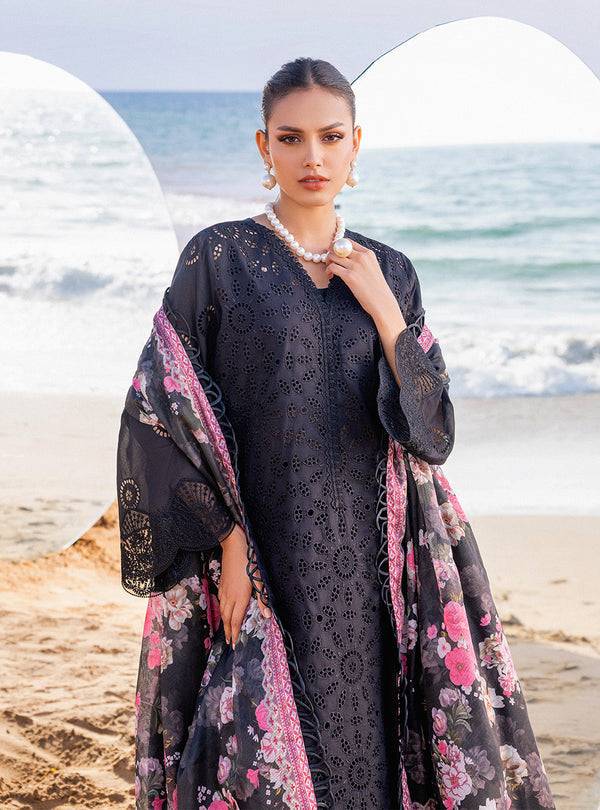 Zainab chottani | Luxury Chikankari 24 | KANZA - 5A - Pakistani Designer Dress - by Zainab Chottani | Type: Luxury - 100% Original at Saira Sultan