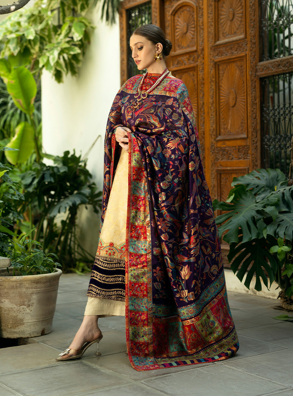 Zainab Chottani | Makhmal Luxe Pret | Zarrin L Beige Self Jamawar