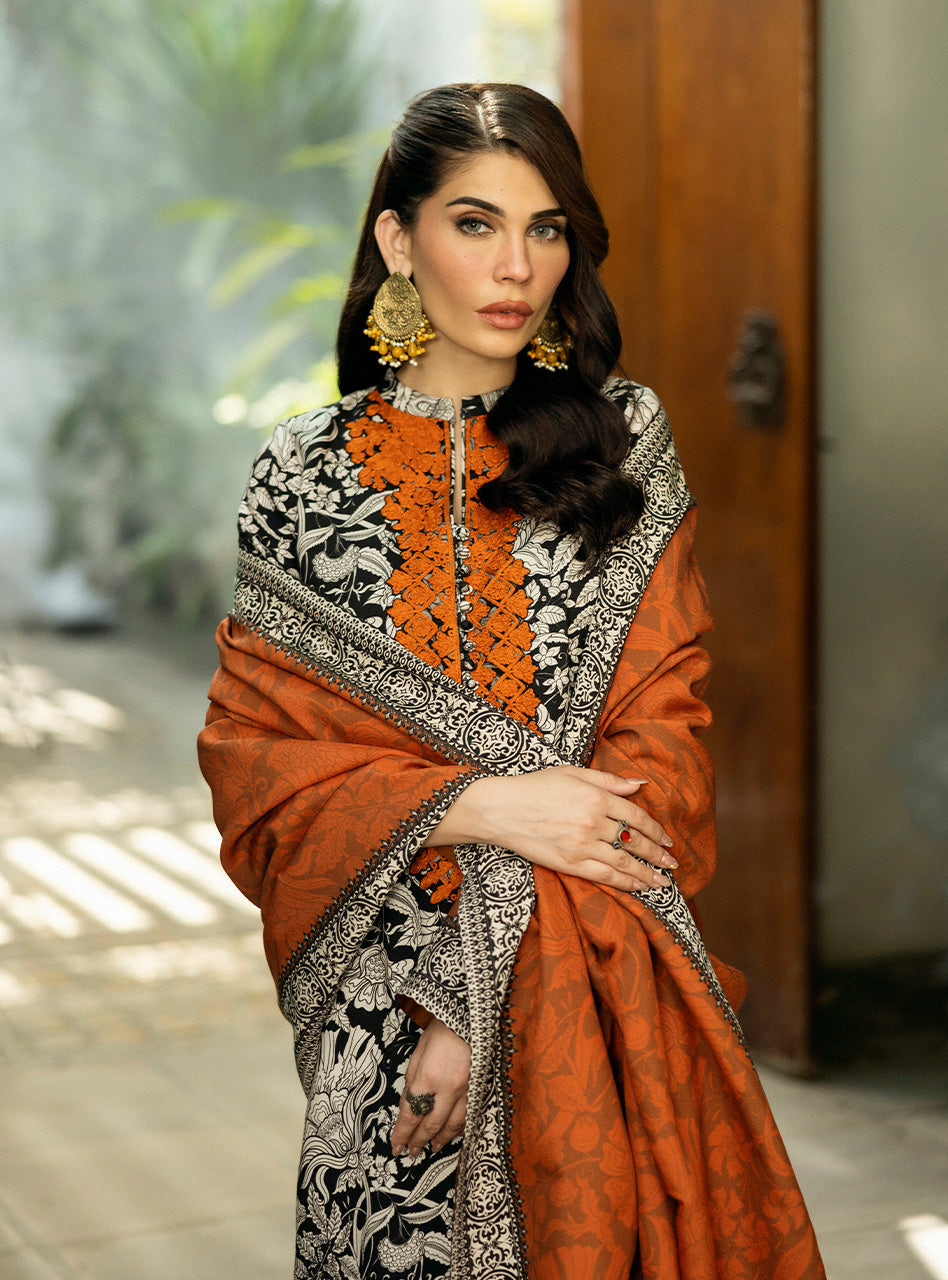 Zainab Chottani | Winter Shawls 24 | Mysha XL Black Herringbone